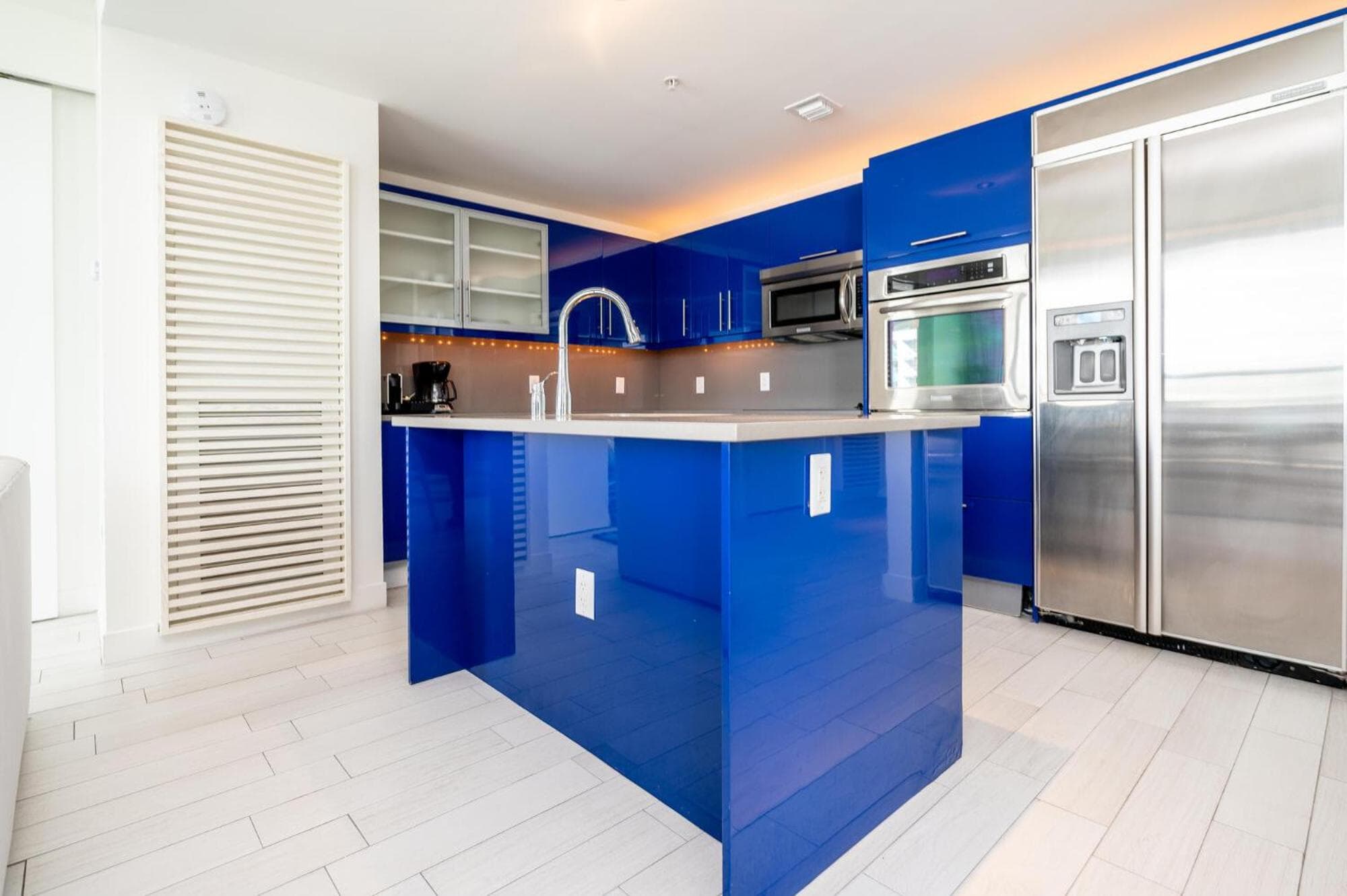 Beachfront Luxury 2BR 2BA, Sleeps 6, Resort Access - Horizon by HomeStakes — 28