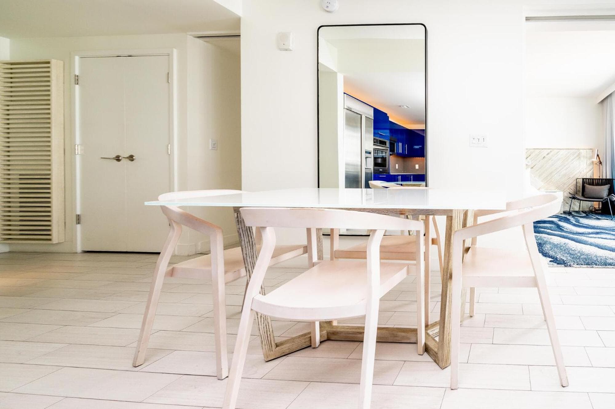 Beachfront Luxury 2BR 2BA, Sleeps 6, Resort Access - Horizon by HomeStakes — 25