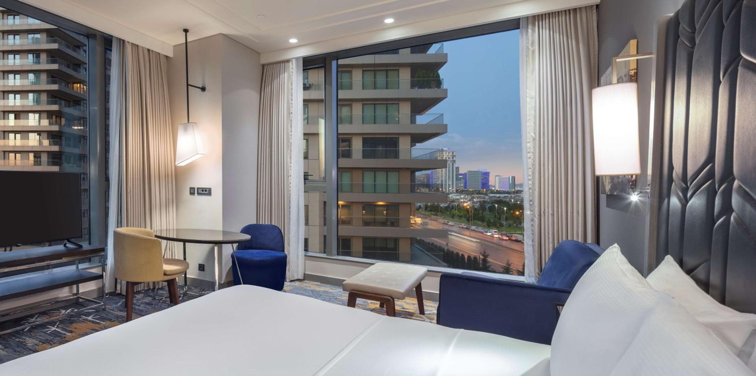 Hilton Istanbul Bakirkoy — 12