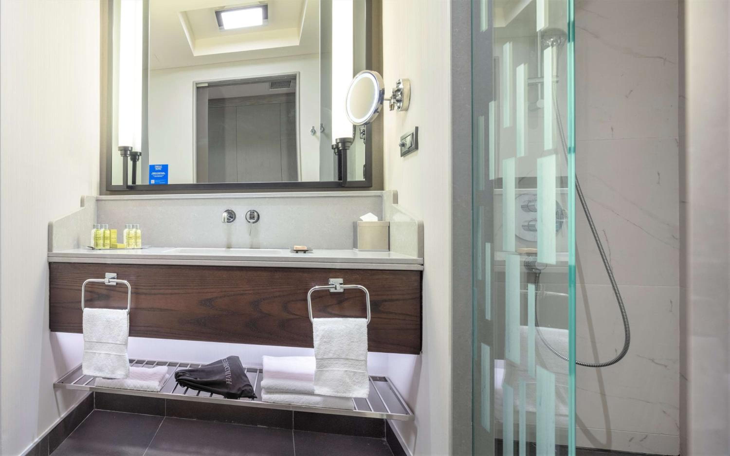 Hilton Istanbul Bakirkoy — 27