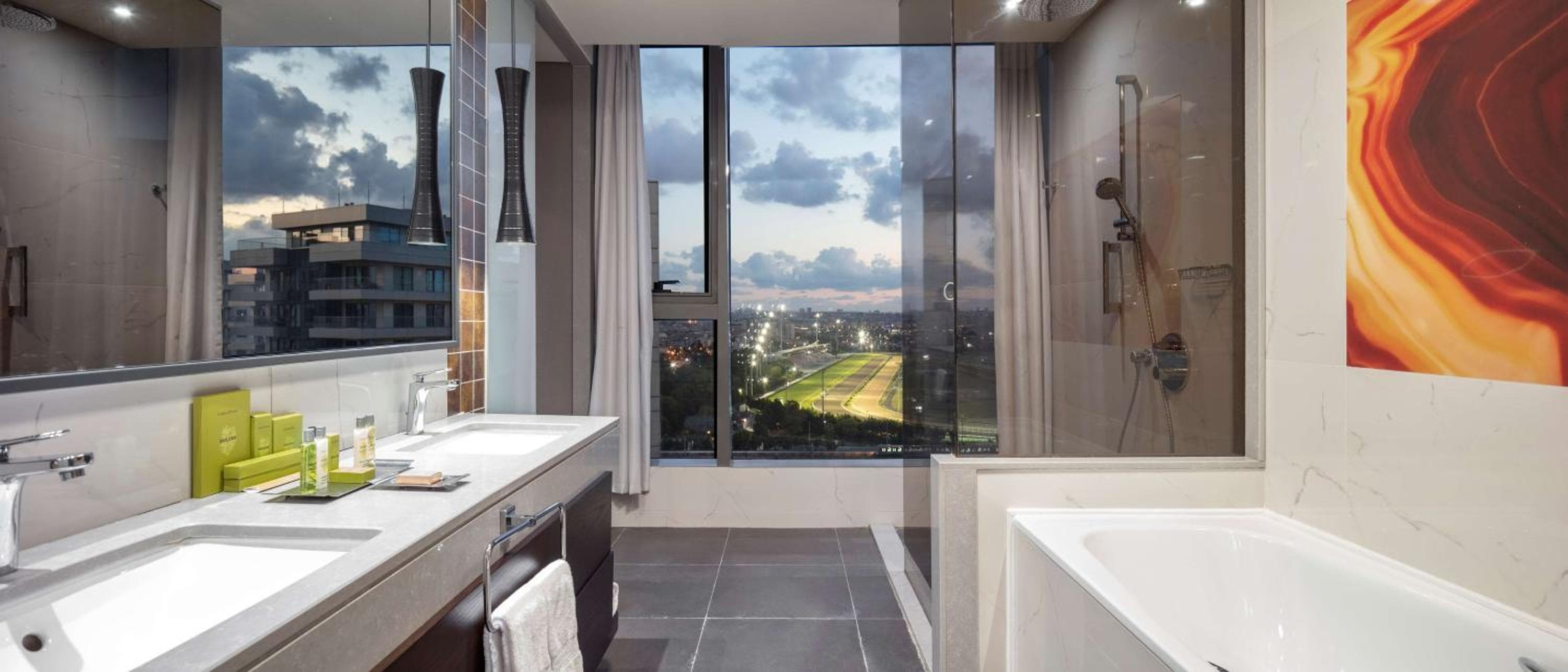Hilton Istanbul Bakirkoy — 9