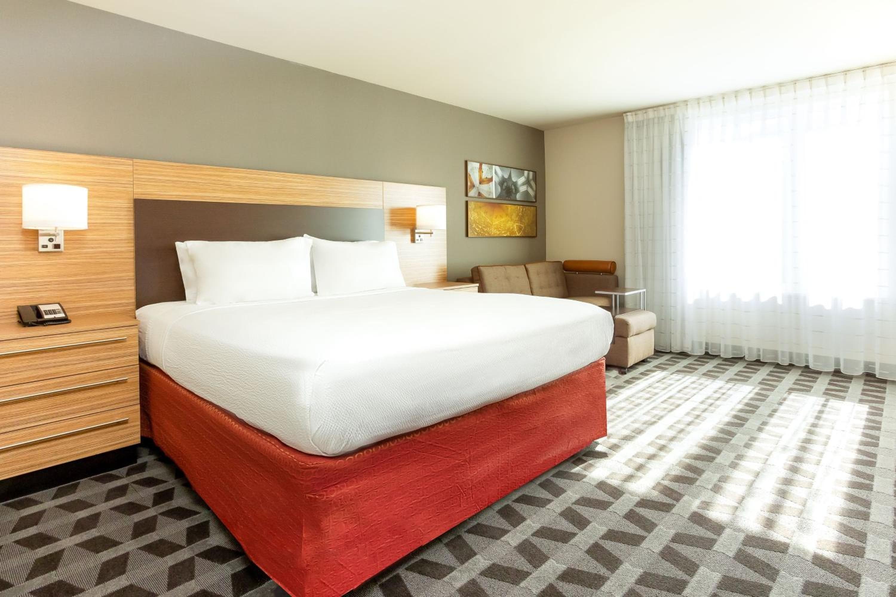 TownePlace Suites By Marriott Las Vegas Stadium District — 2
