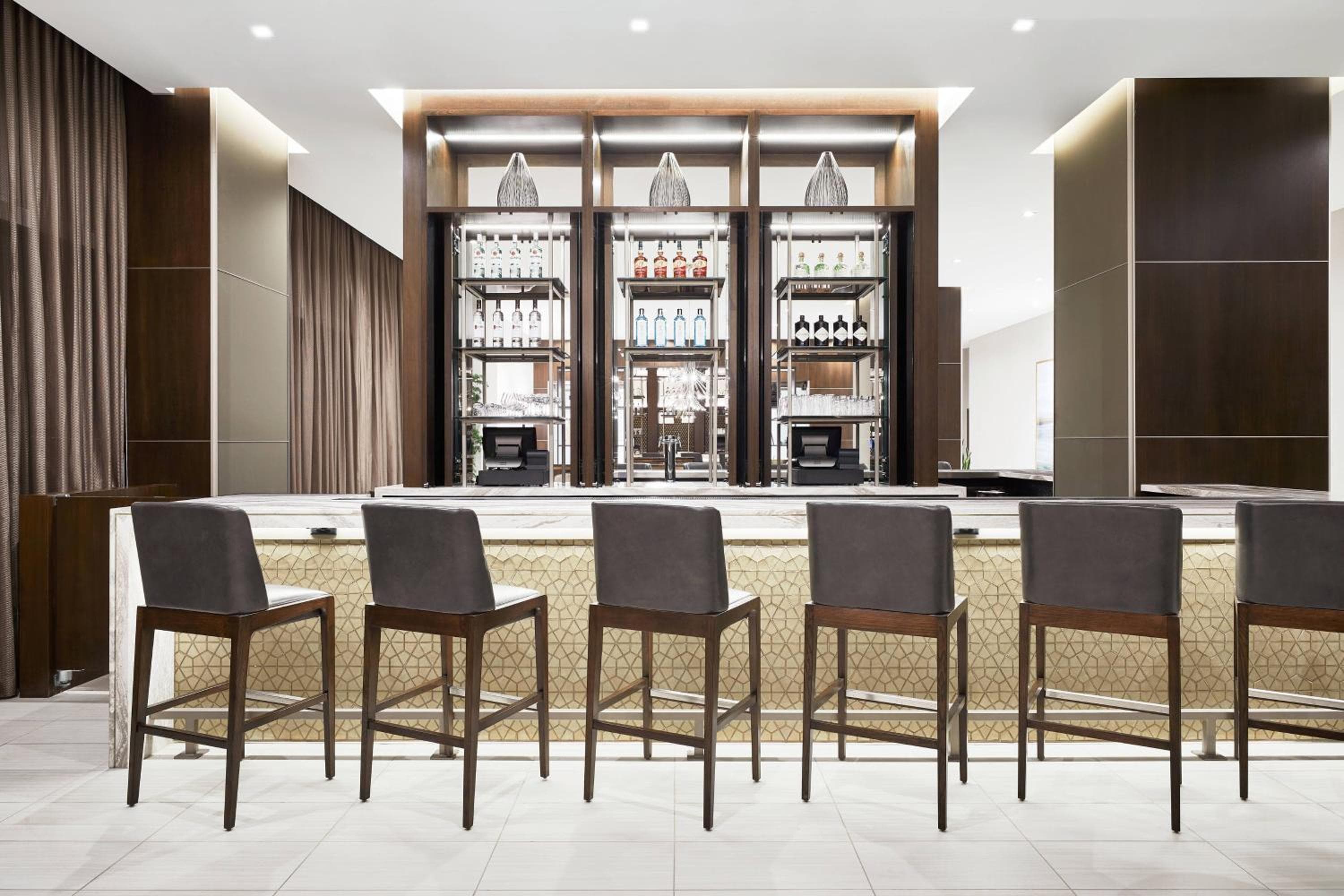AC Hotel by Marriott Beverly Hills — 8