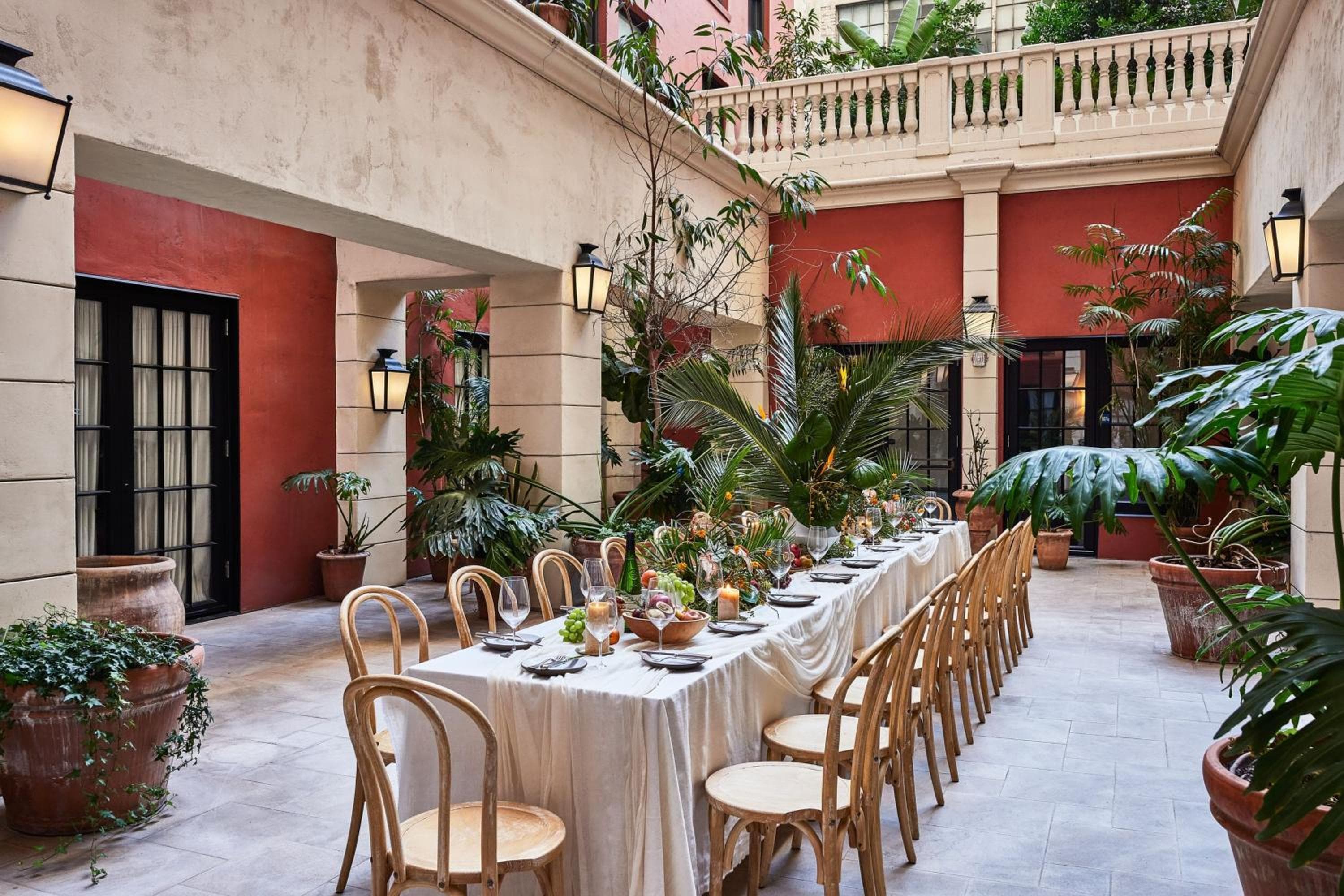 Hotel Per La, Autograph Collection — 16