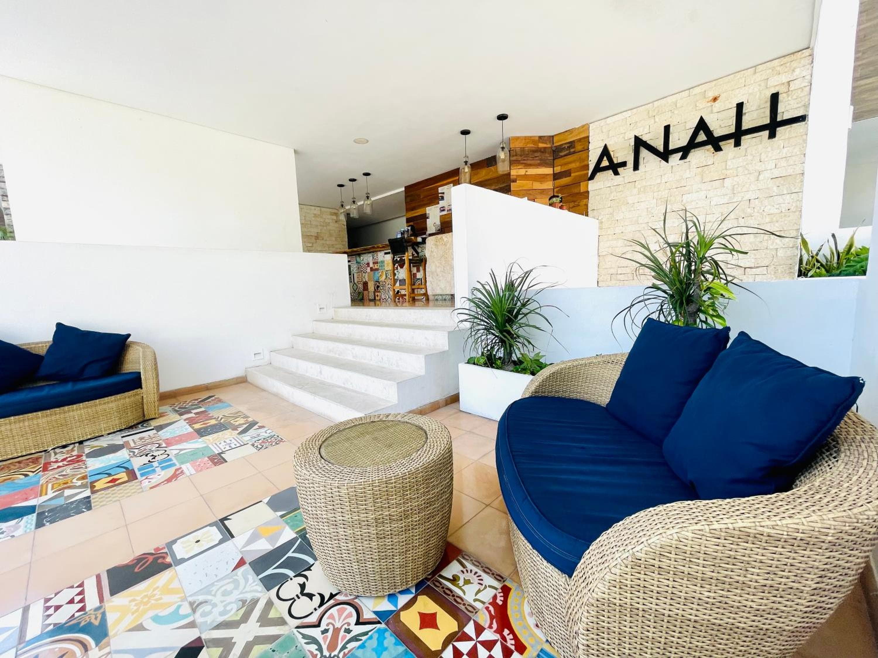 Anah Luxury Condos — 1