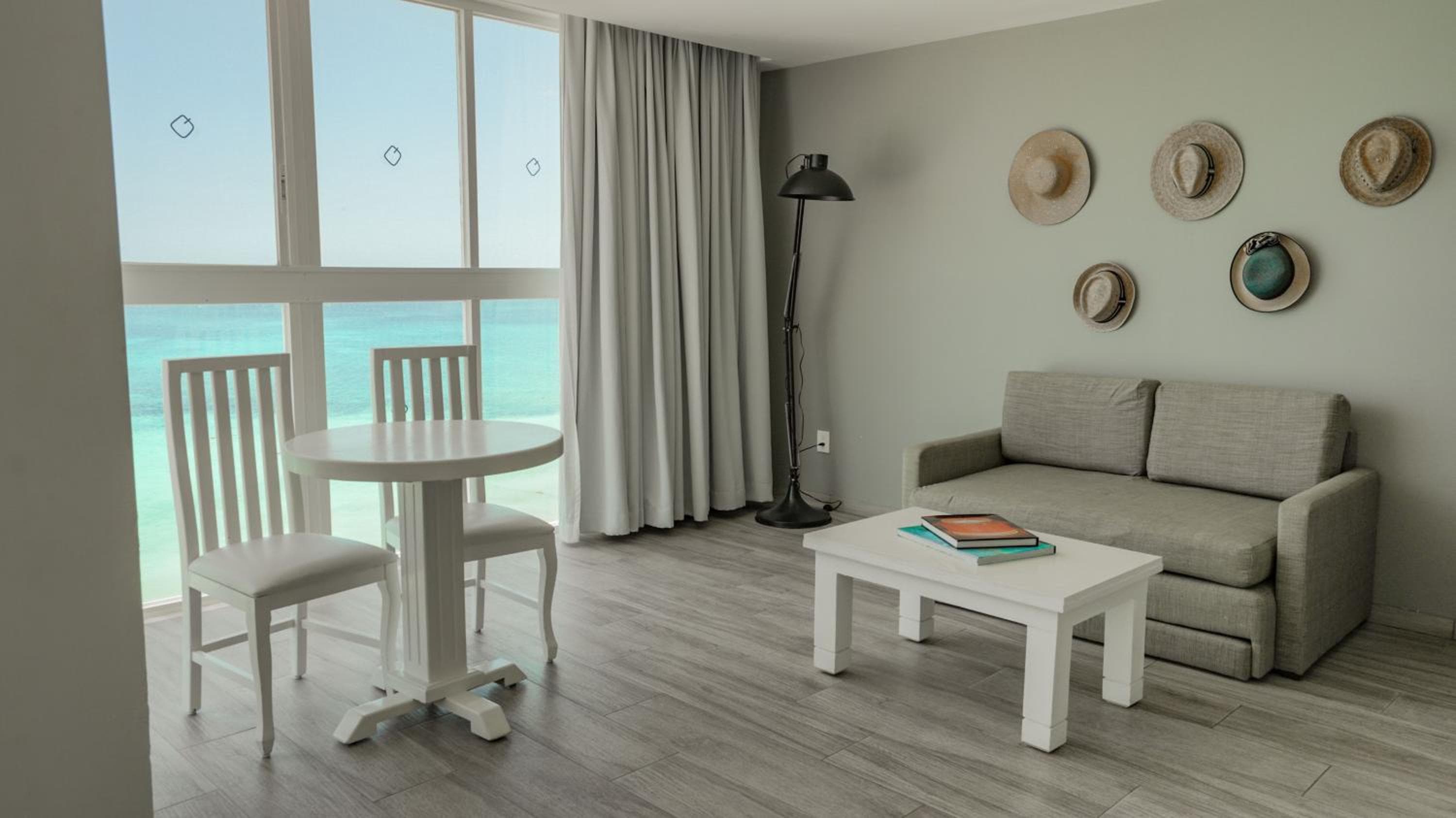Oleo Cancun Playa All Inclusive Resort — 2