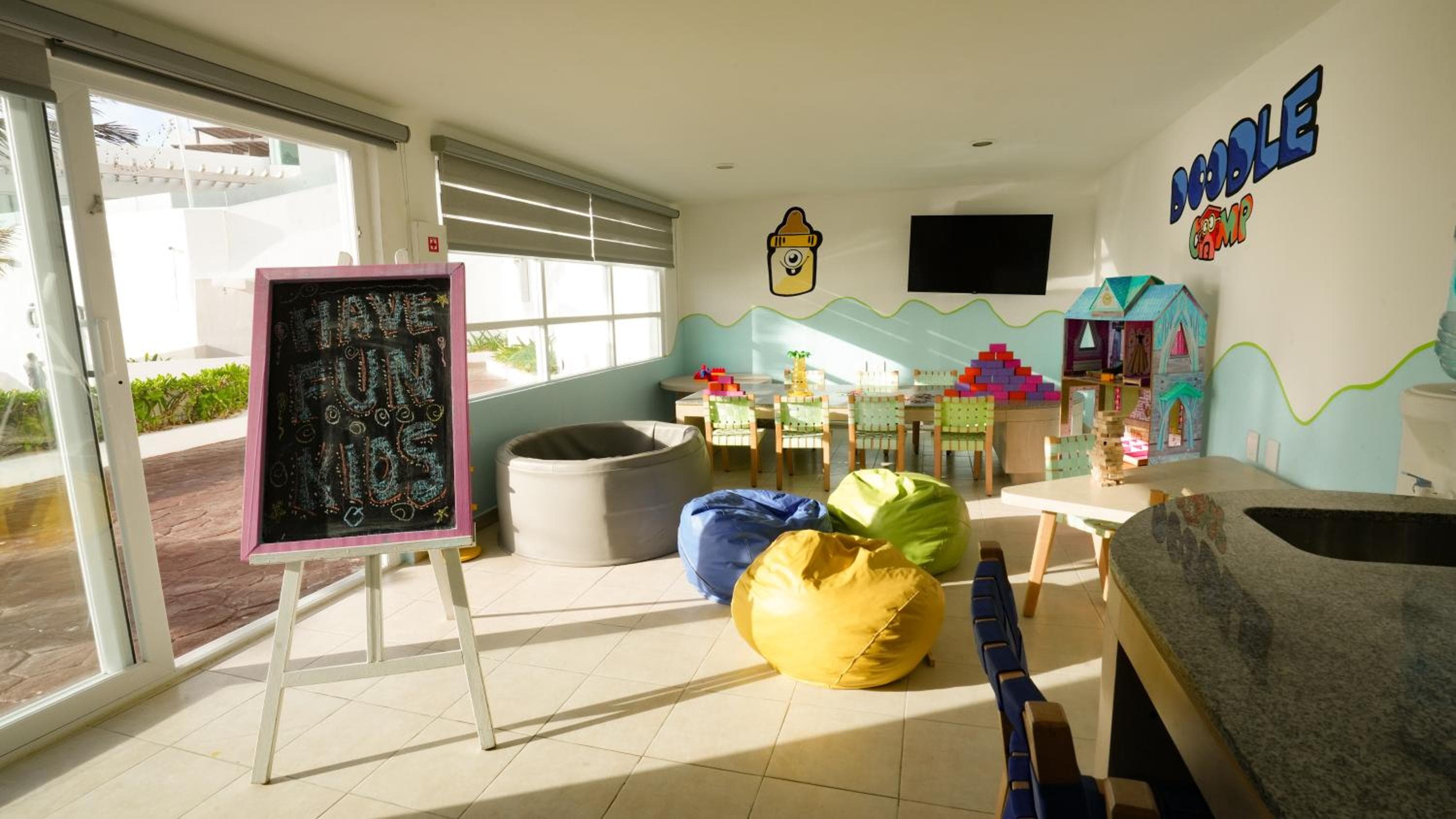 Oleo Cancun Playa All Inclusive Resort — 12