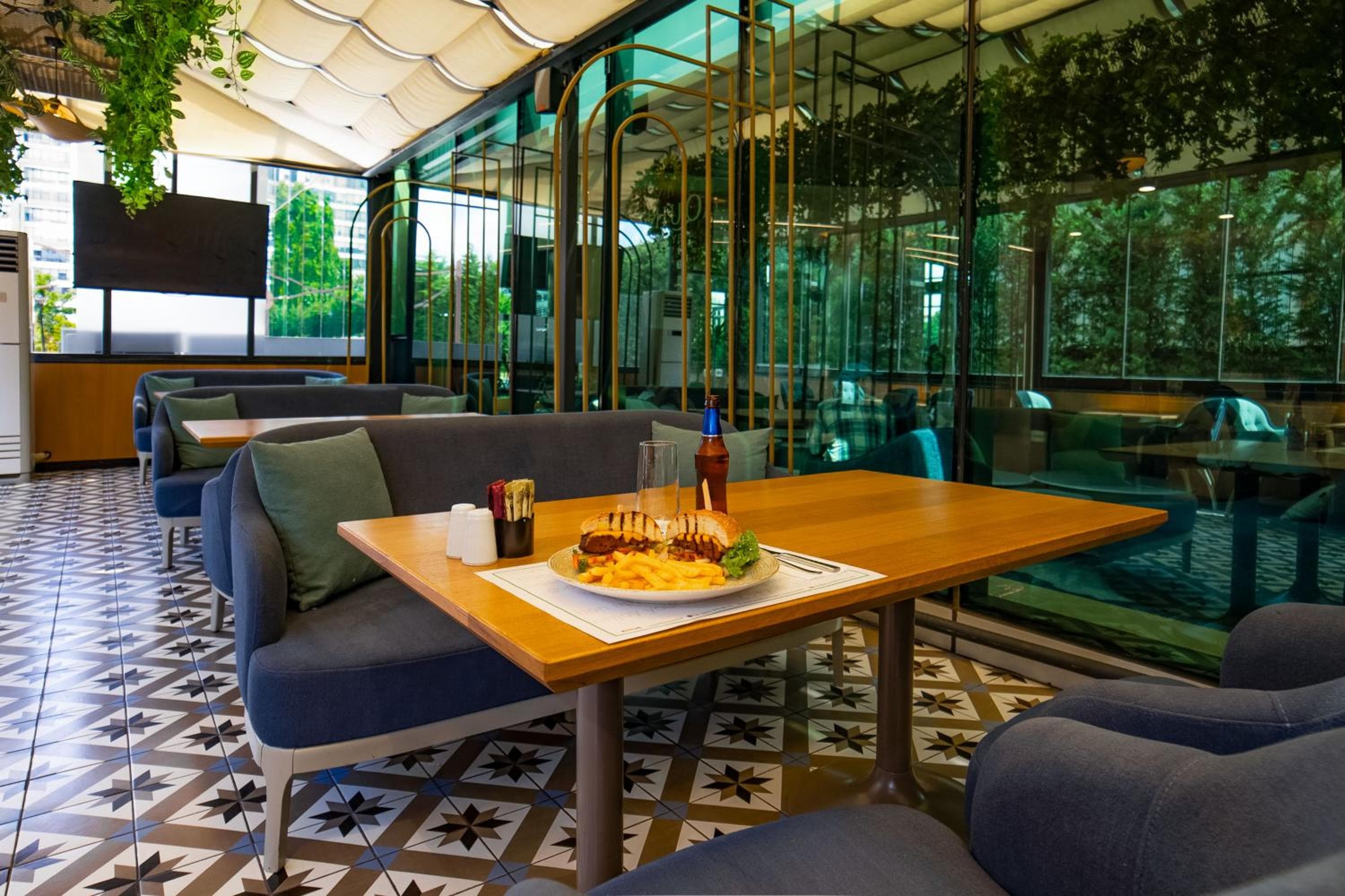 La Quinta by Wyndham Estambul Gunesli — 15