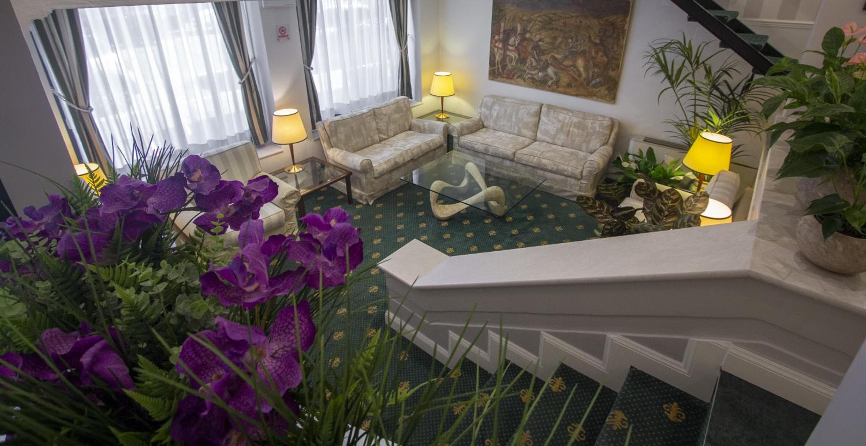 Hotel Flora — 24