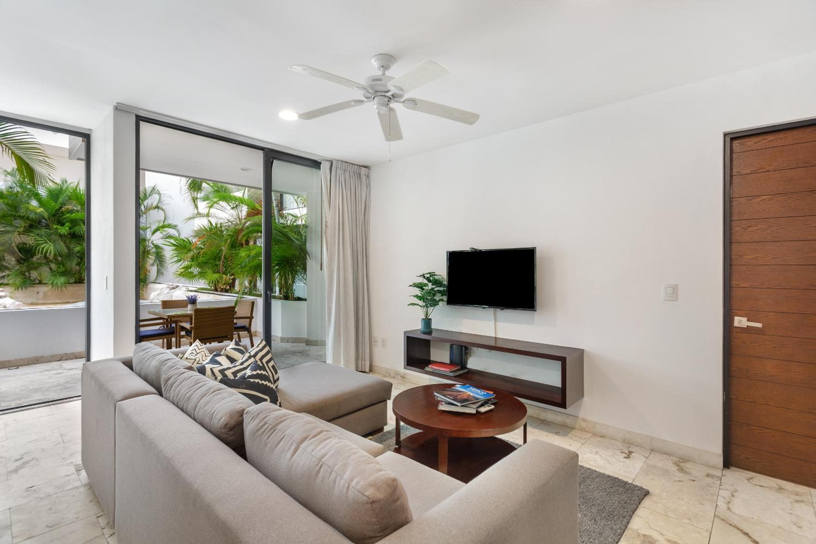 Anah Luxury Condos — 21