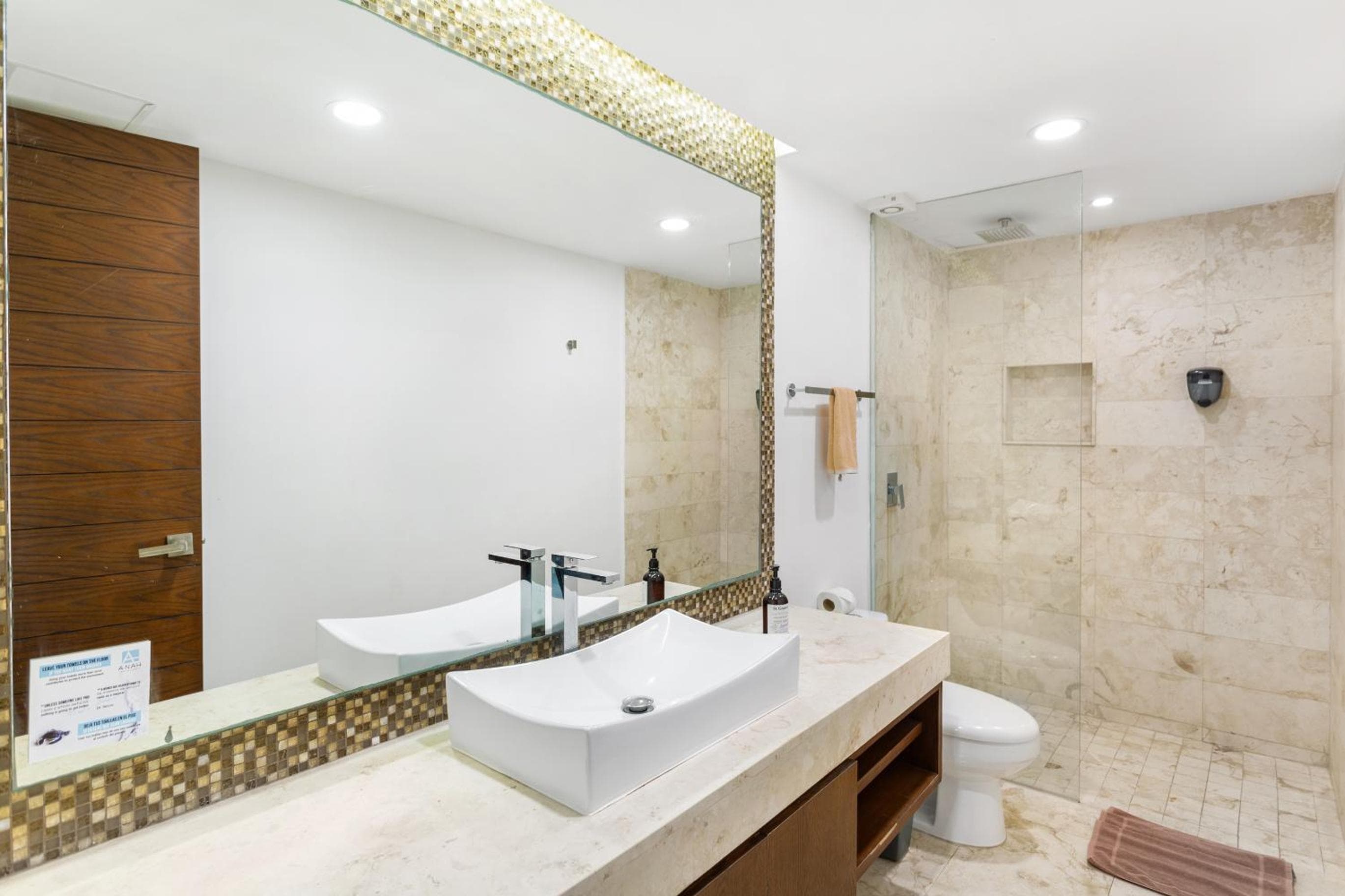 Anah Luxury Condos — 8