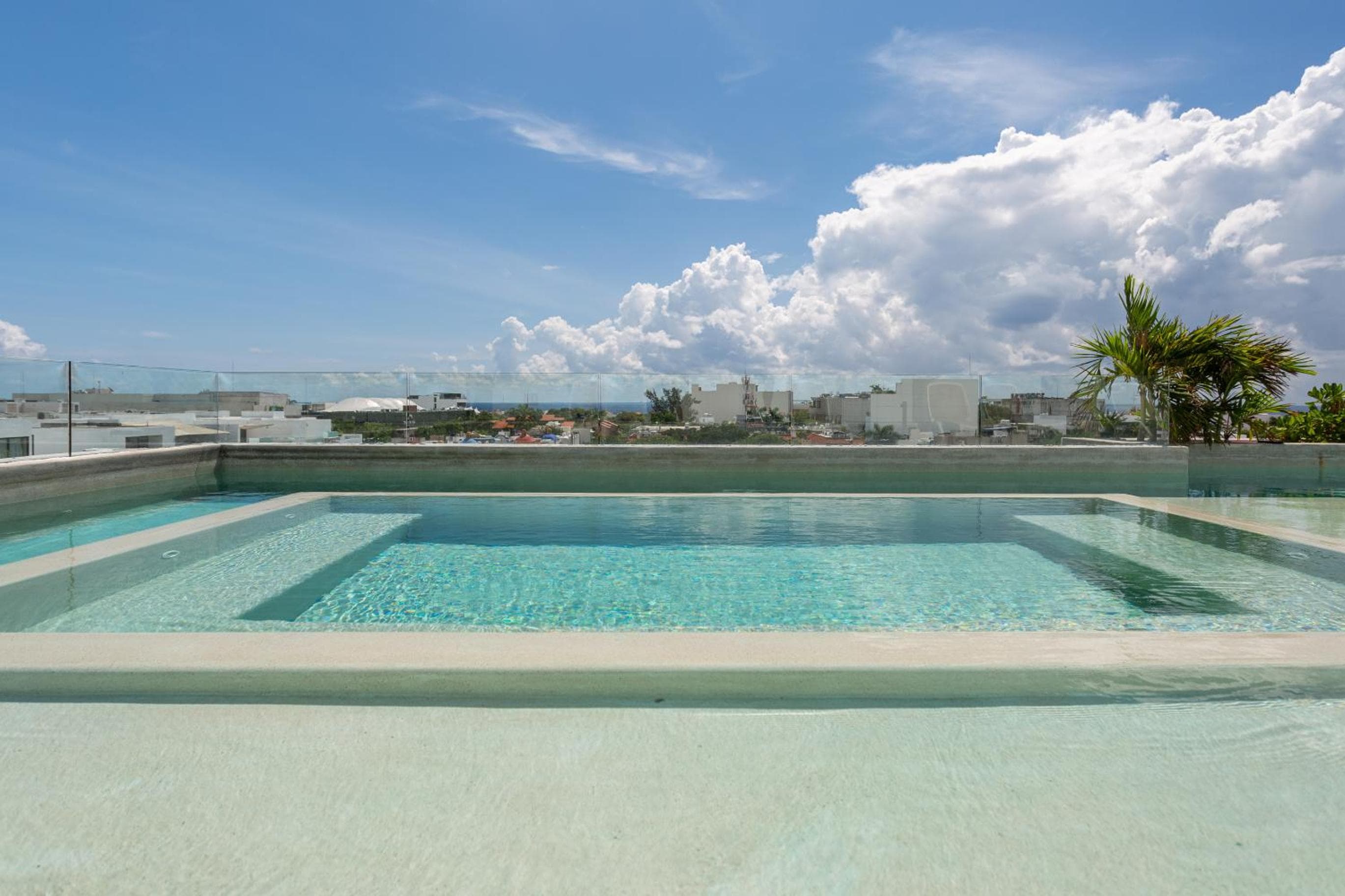Anah Luxury Condos — 2
