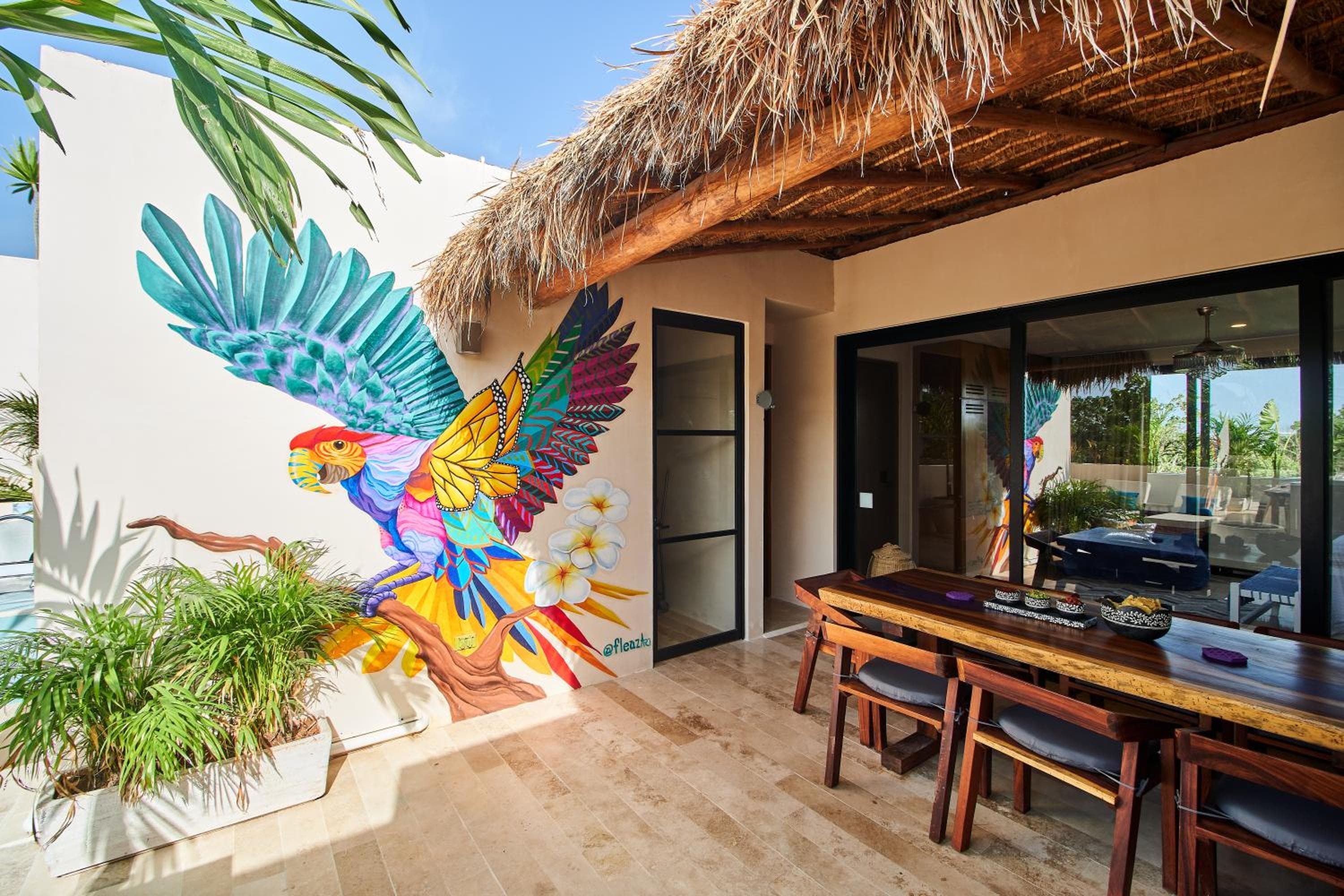 Spacious & Comfy Penthouse Oasis with Plunge Pool — 16