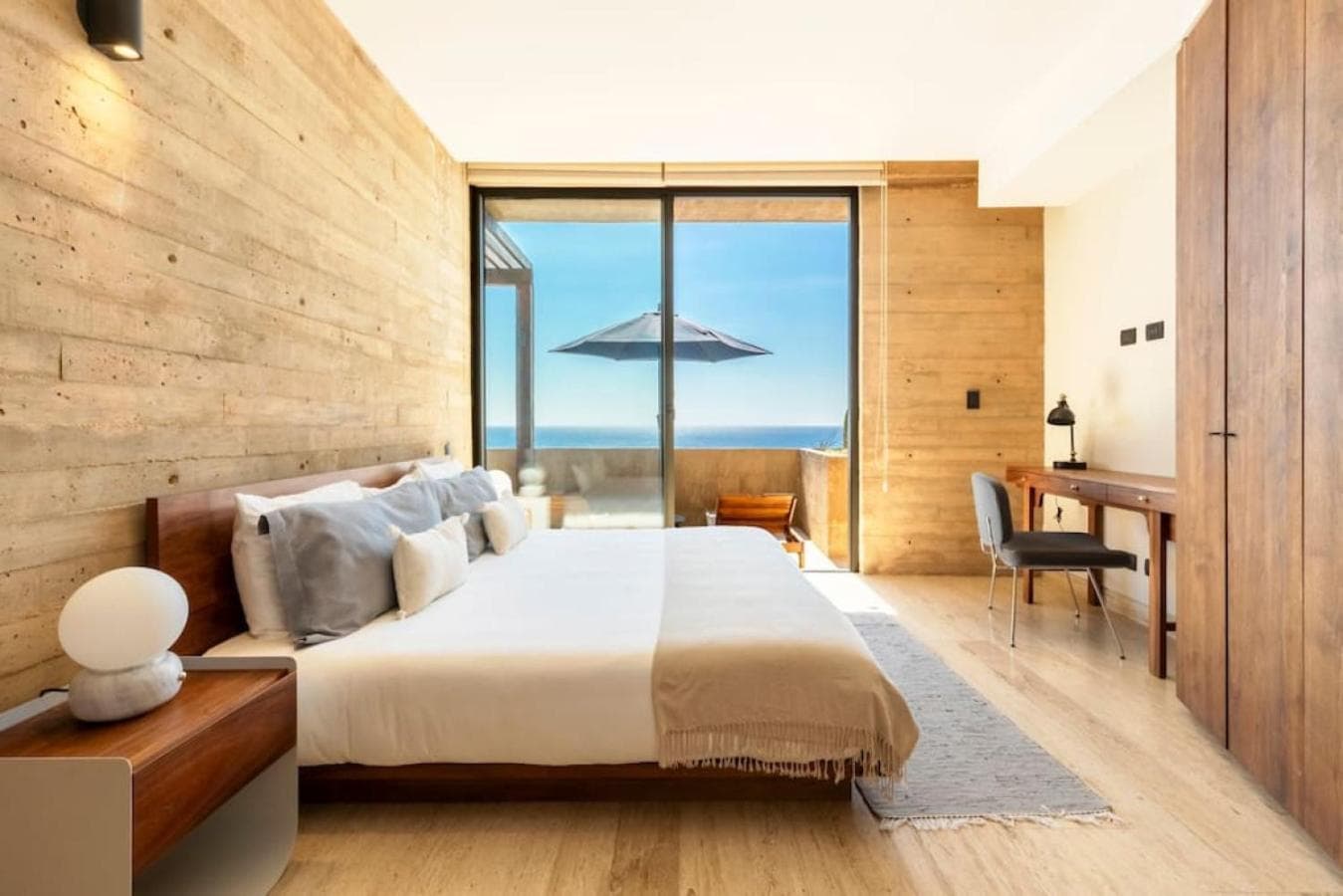 Panoramic Ocean View Hot Tub — 7