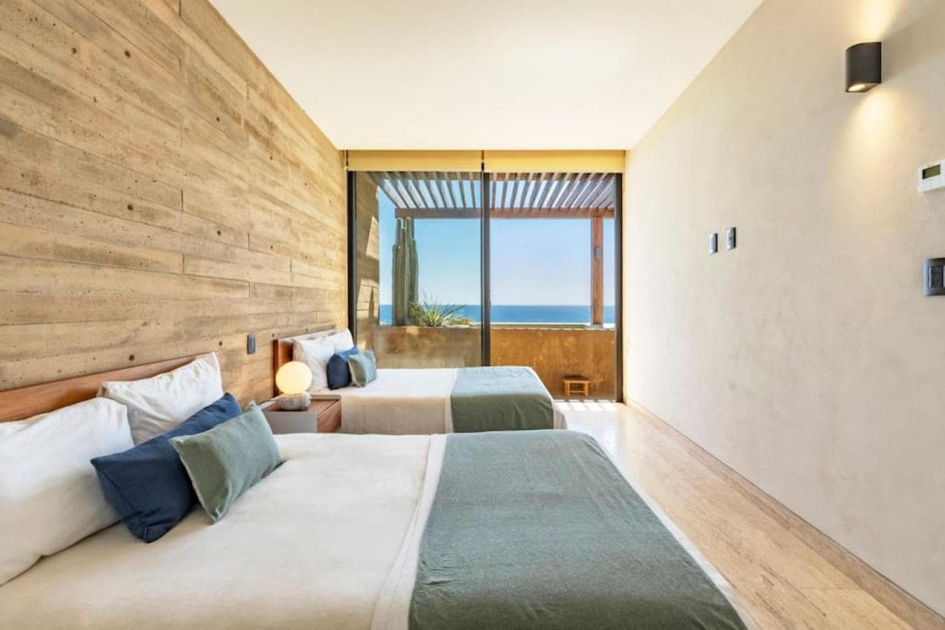 Panoramic Ocean View Hot Tub — 9