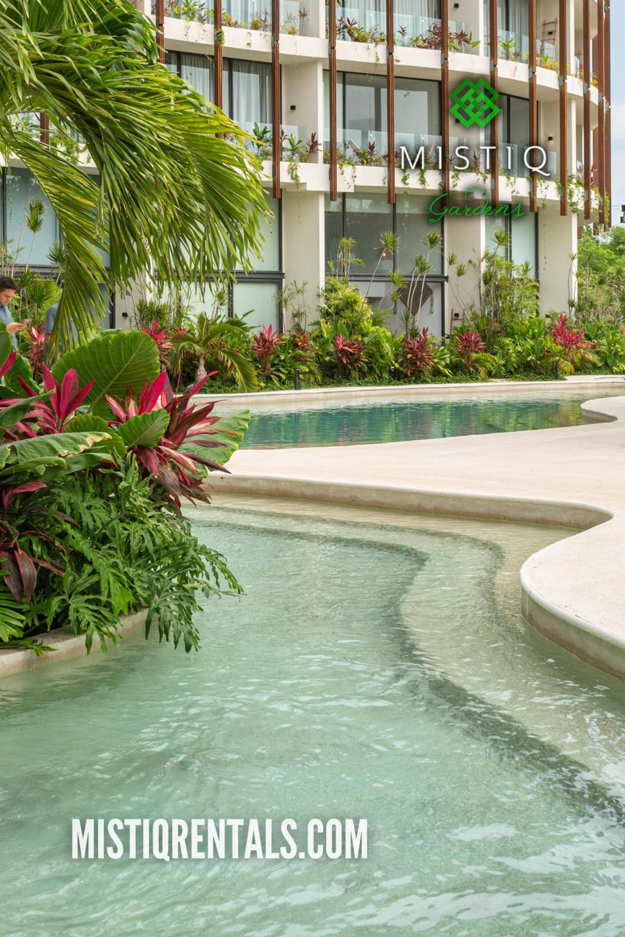 Mistiq Gardens — 15