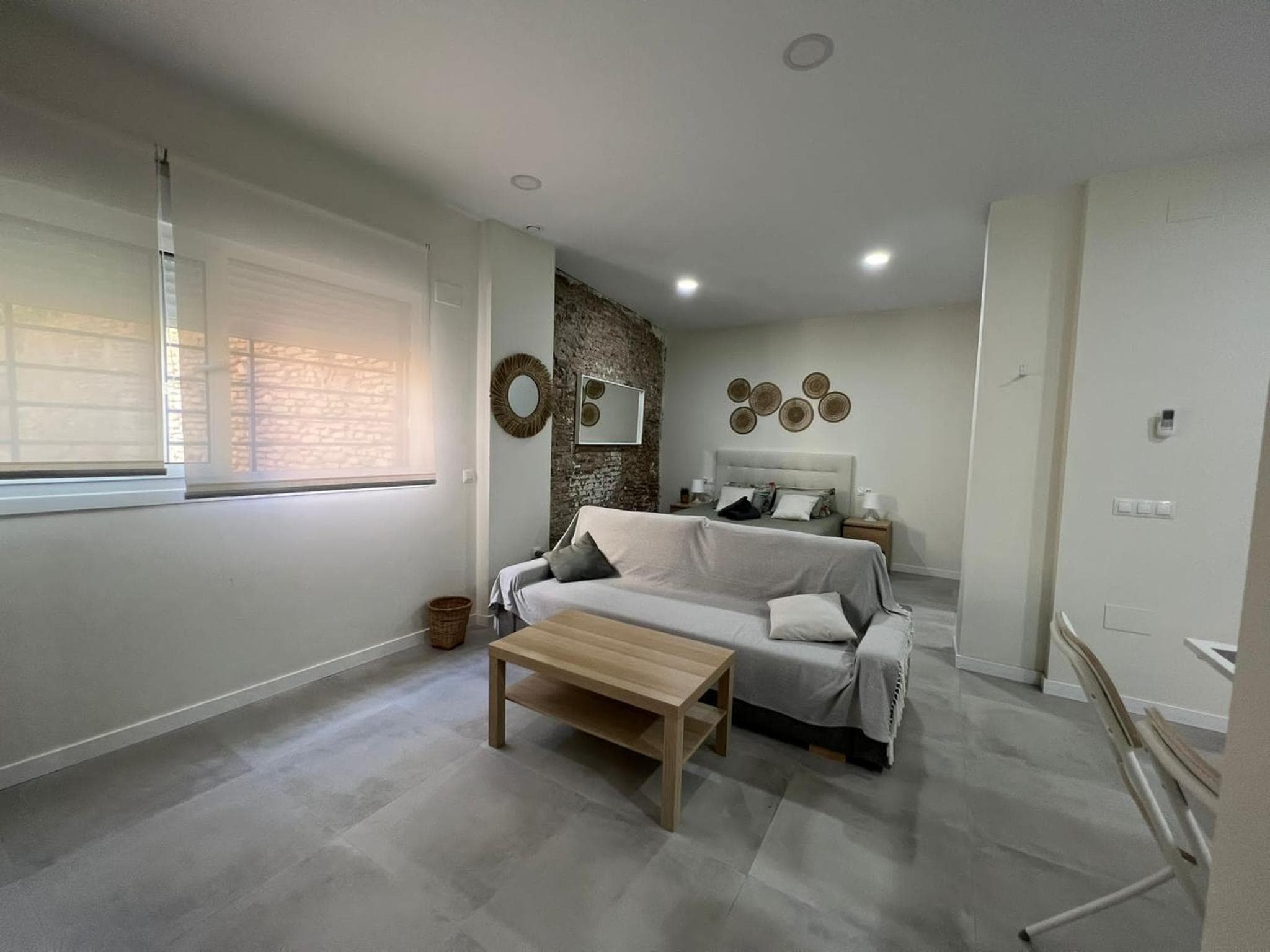 Estudio Trinidad Centro Málaga 2 — 25