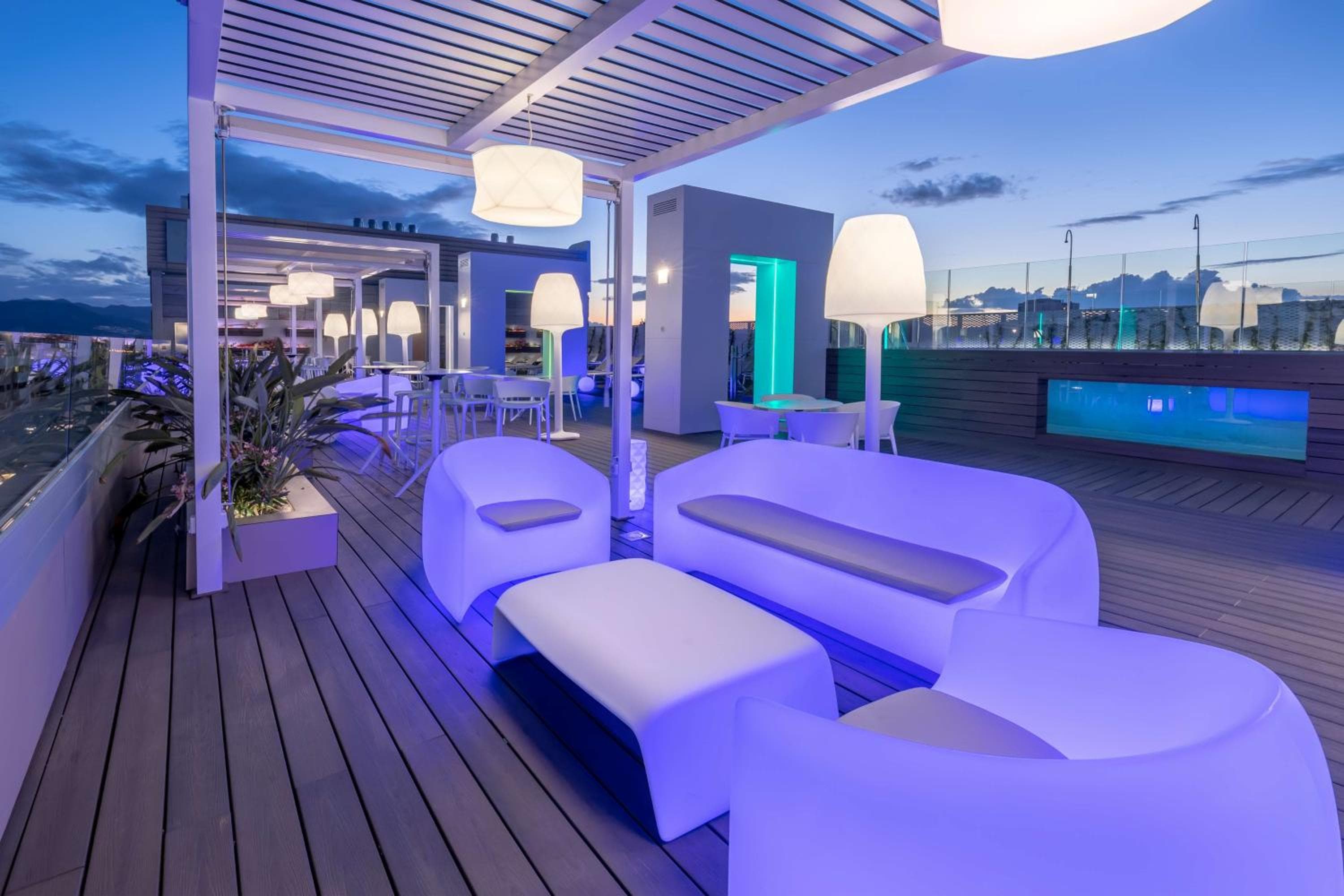Barceló Malaga — 8
