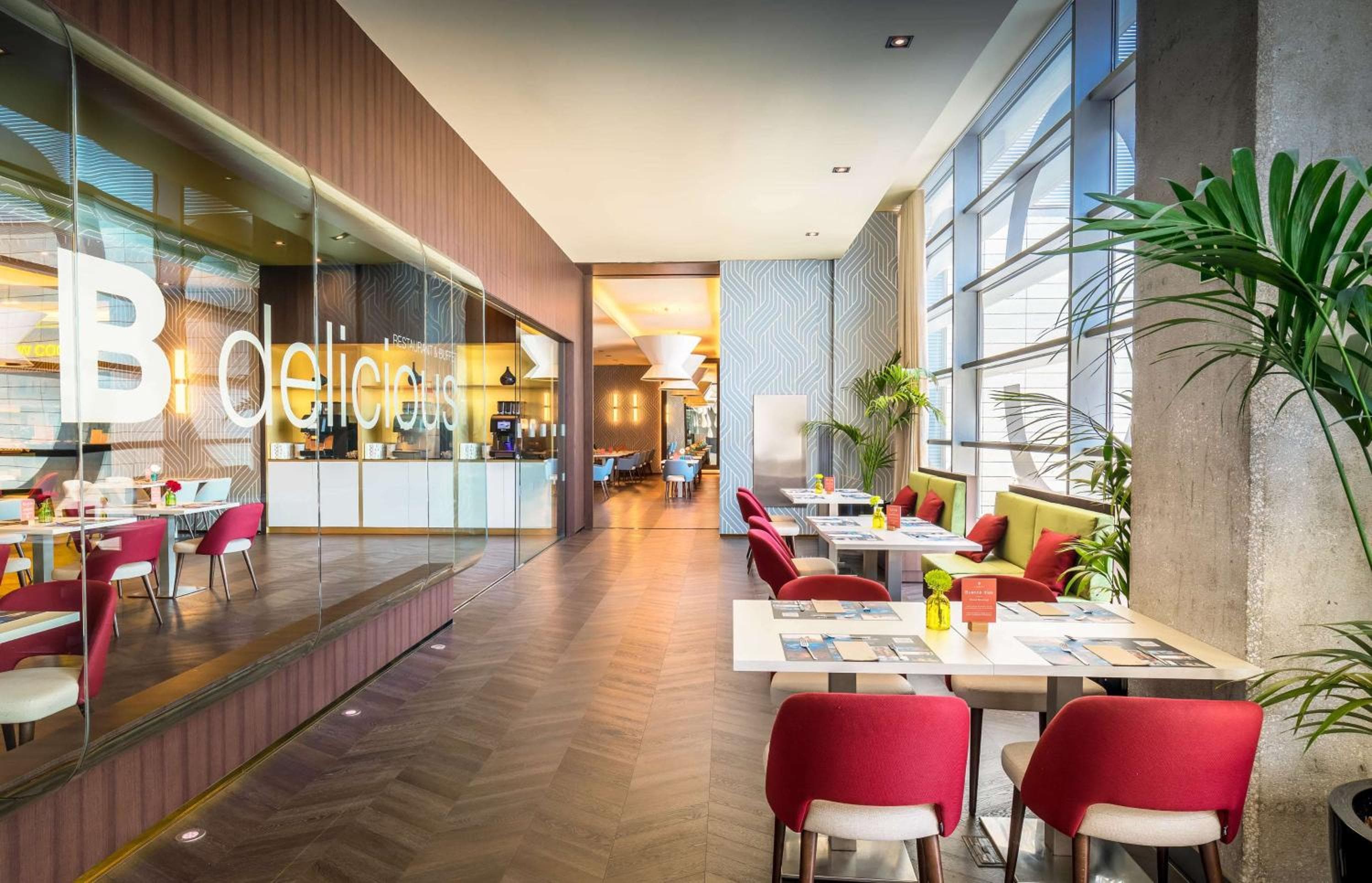 Barceló Malaga — 7