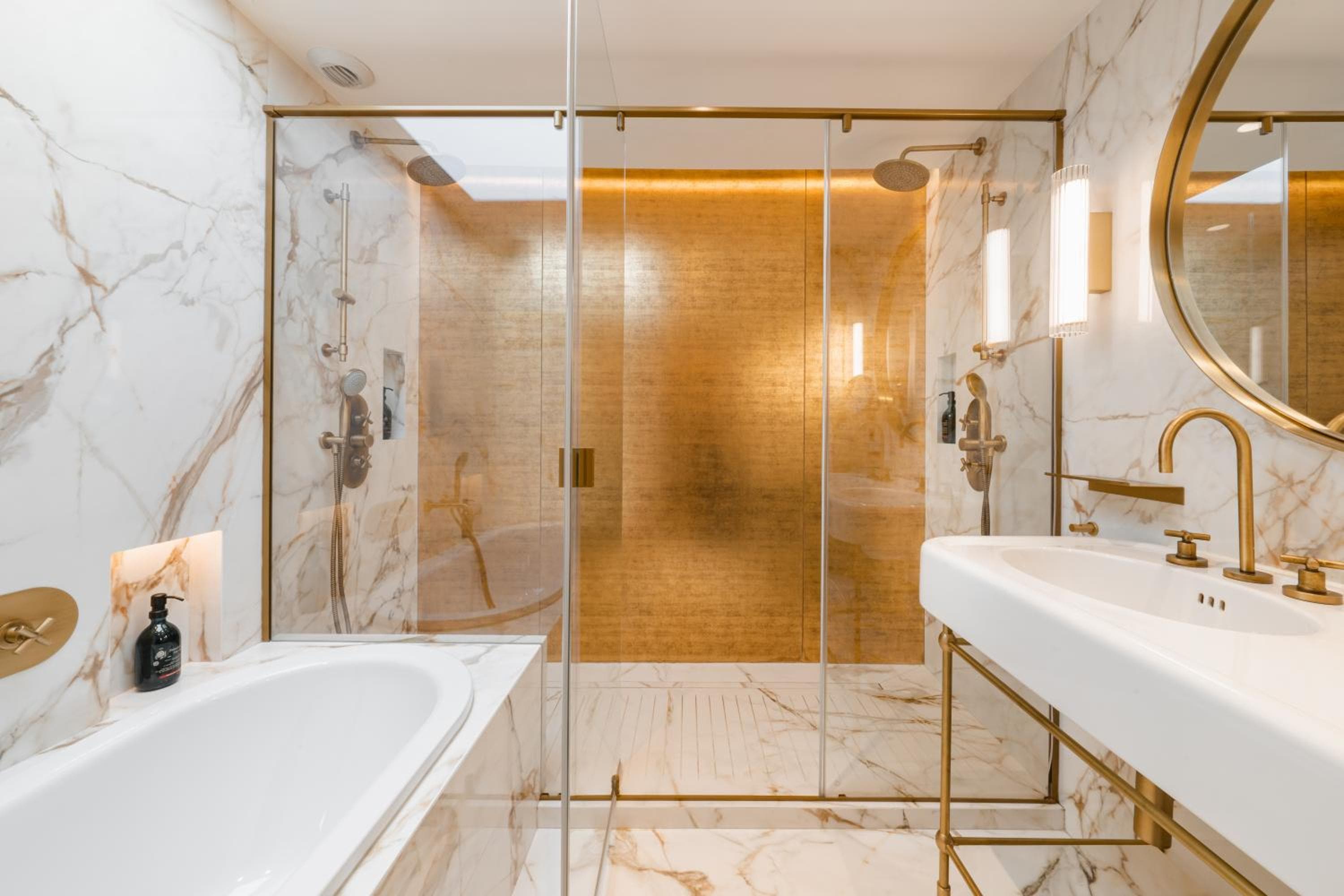 Hotel Madison — 24