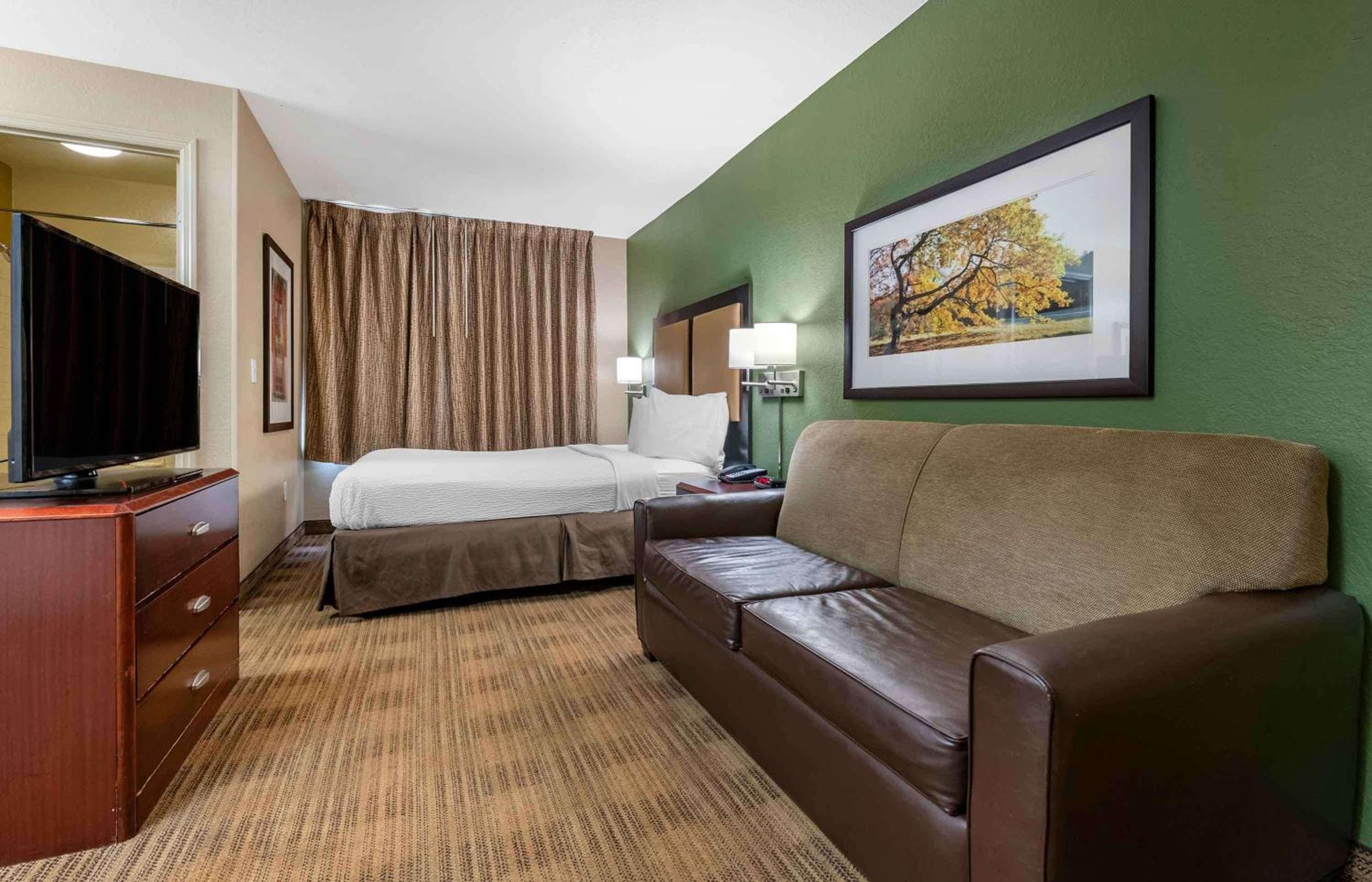 Extended Stay America Suites - Orlando - Southpark - Commodity Circle — 15