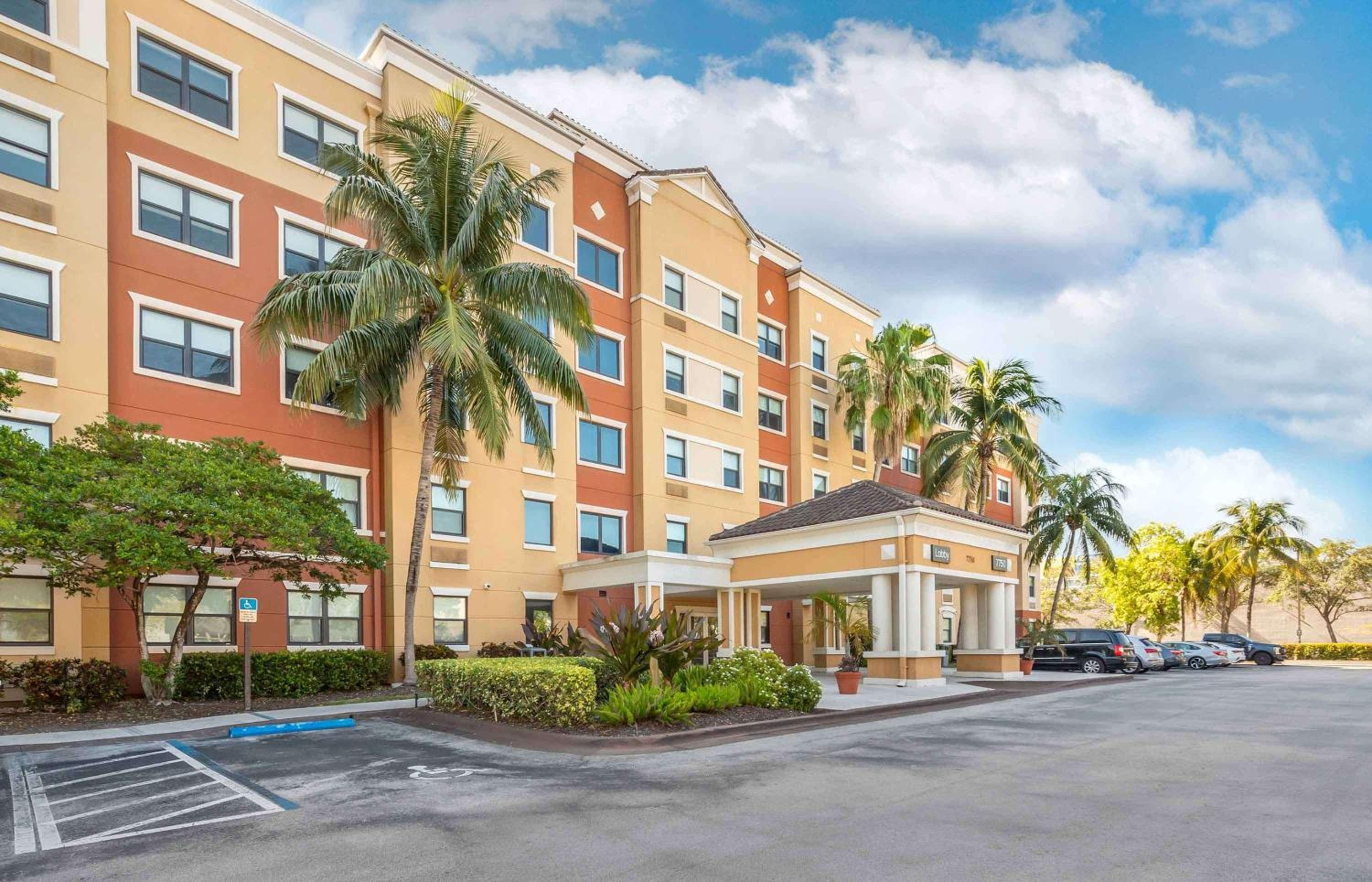 Extended Stay America Premier Suites - Miami - Aeropuerto - Doral - Calle 25 — 1