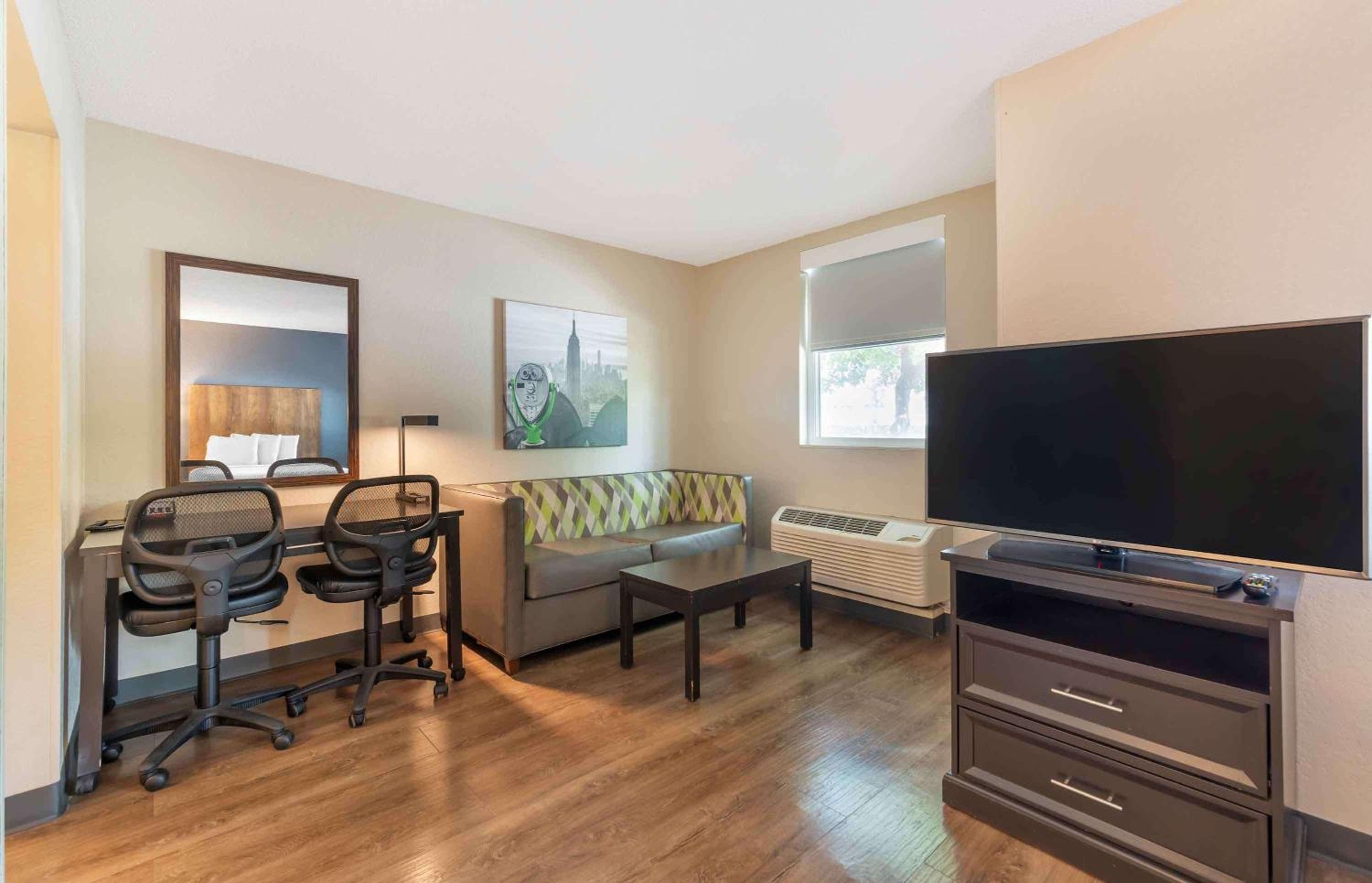 Extended Stay America Premier Suites - Miami - Aeropuerto - Doral - Calle 25 — 9
