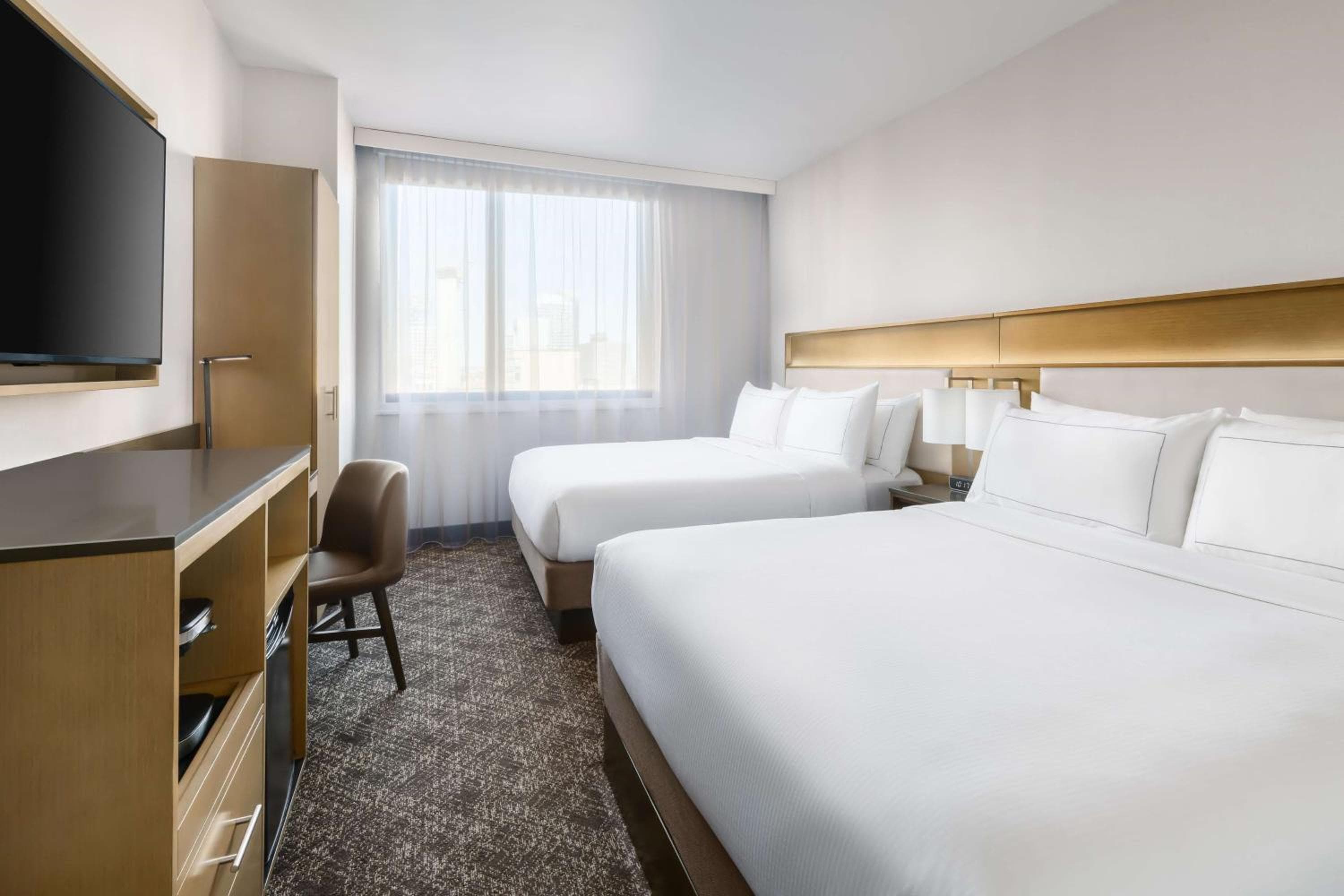DoubleTree by Hilton New York Times Square South — 18