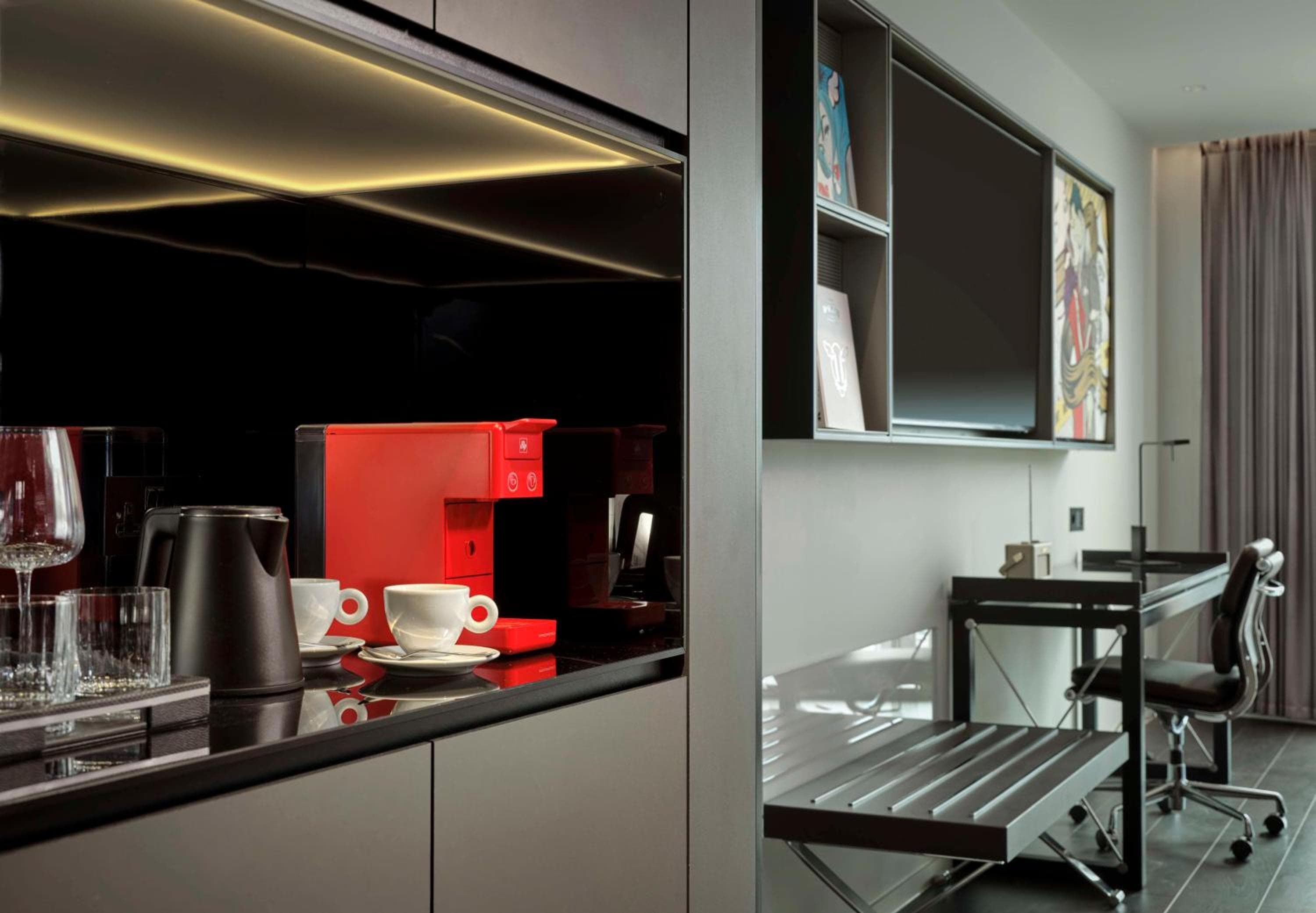 art'otel London Hoxton — 6