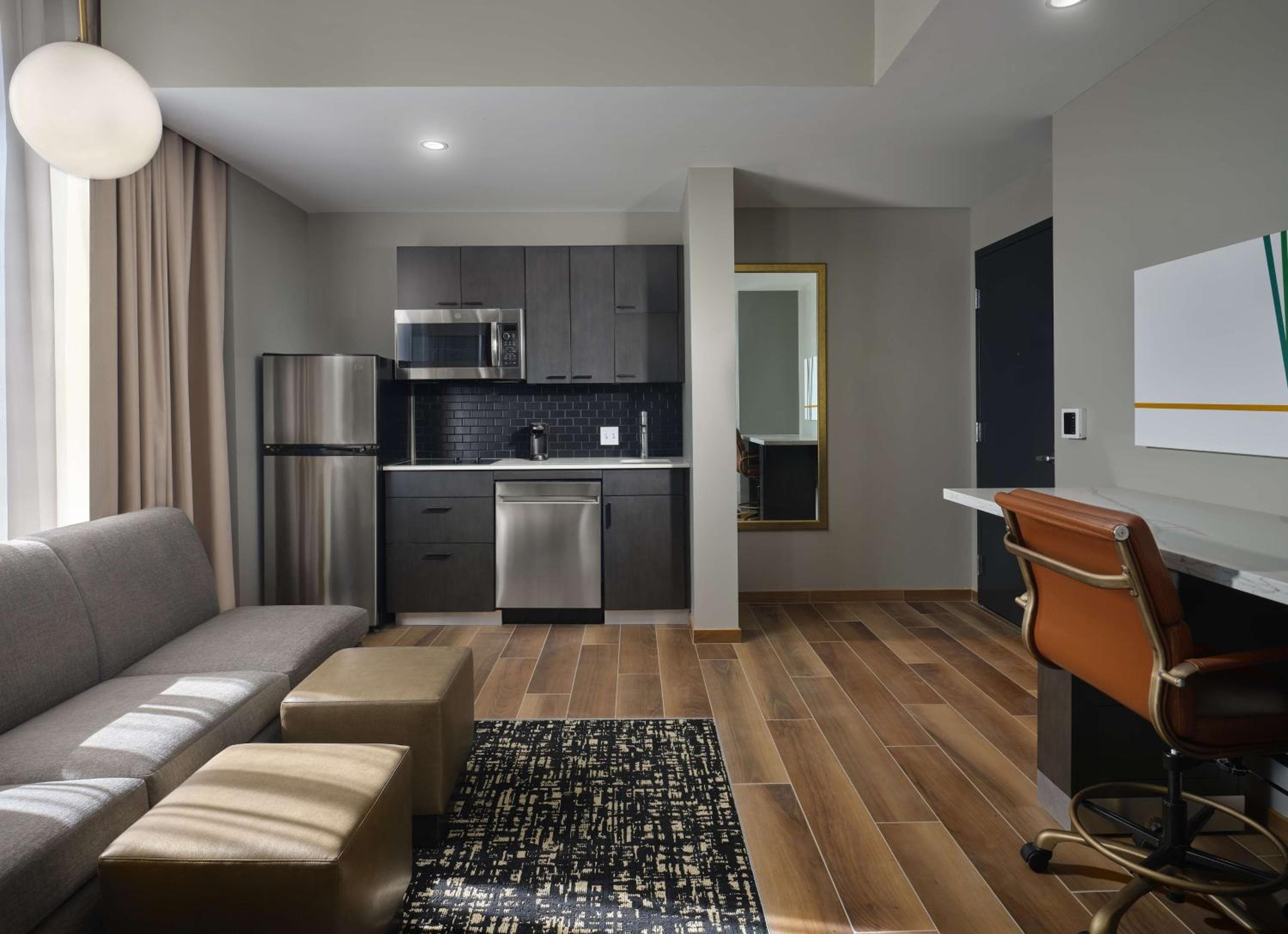 Hyatt House LAX Century Blvd — 8