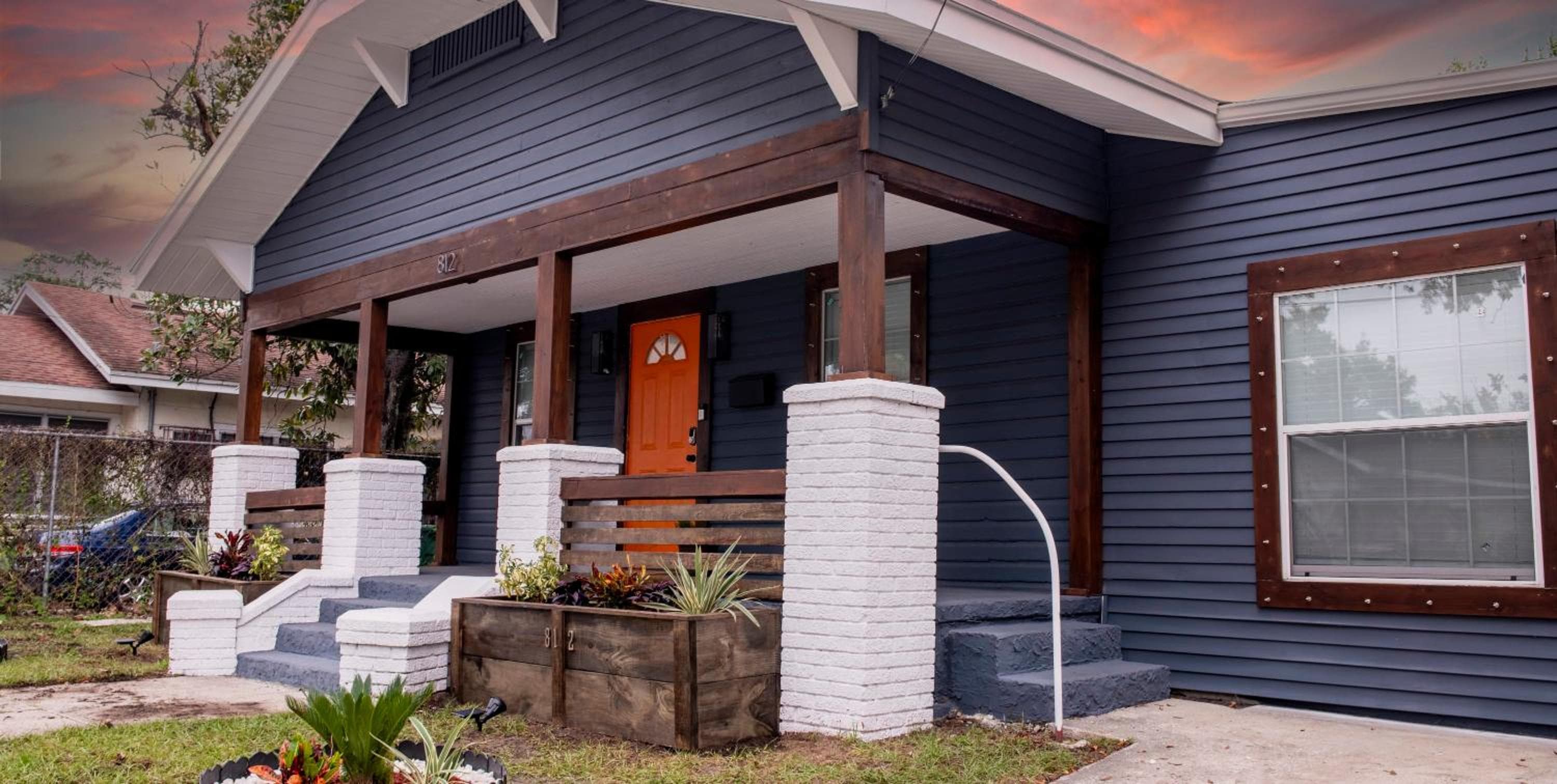 Luxury 5-BR House, Tampa Downtown with Cottage Has Power — 1