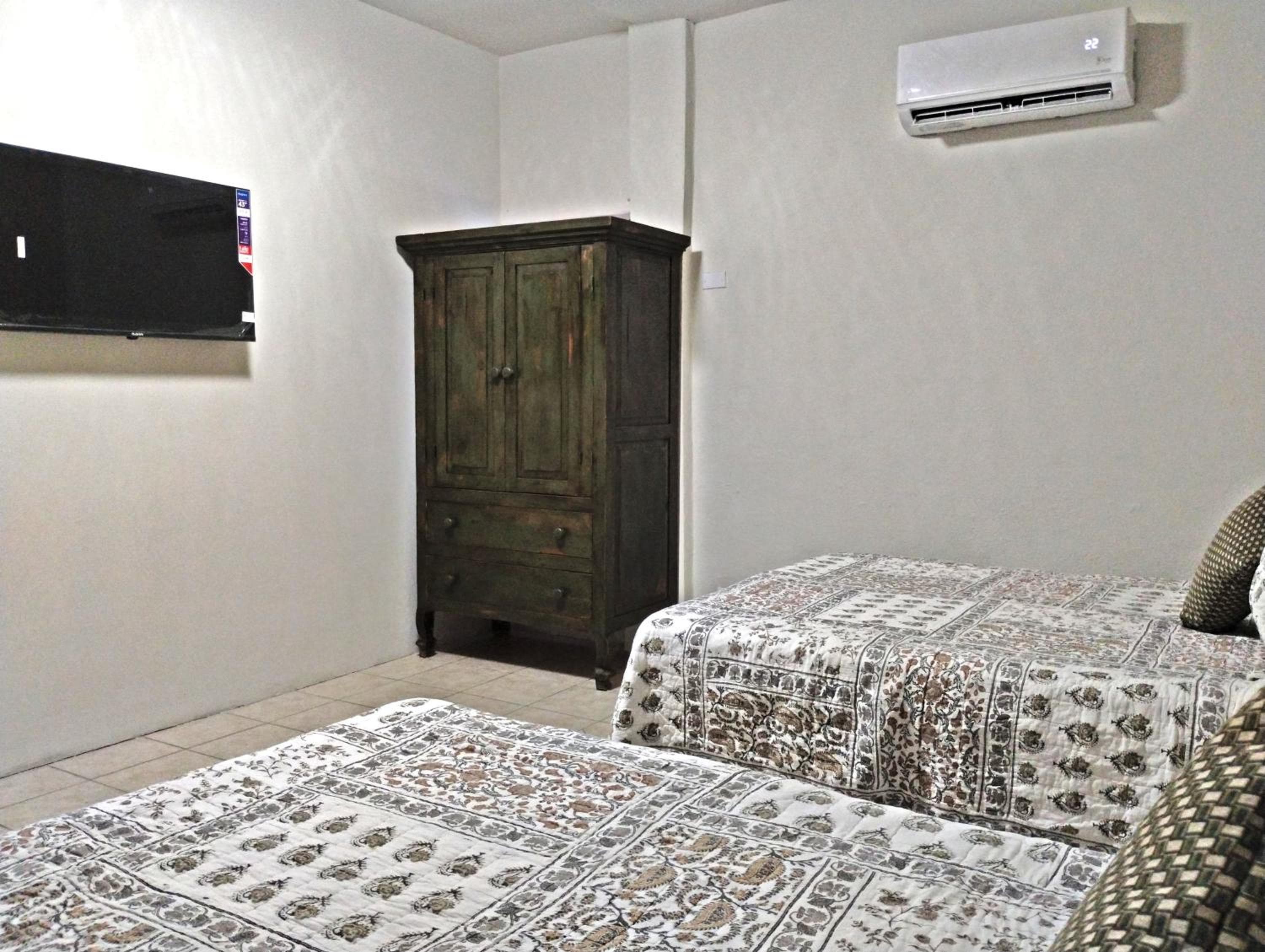 Tres Migueles, Departamento Alaain, Familienhotel, Komfort, in der Nähe des Yachthafens, touristisches Gebiet und Strand — 6