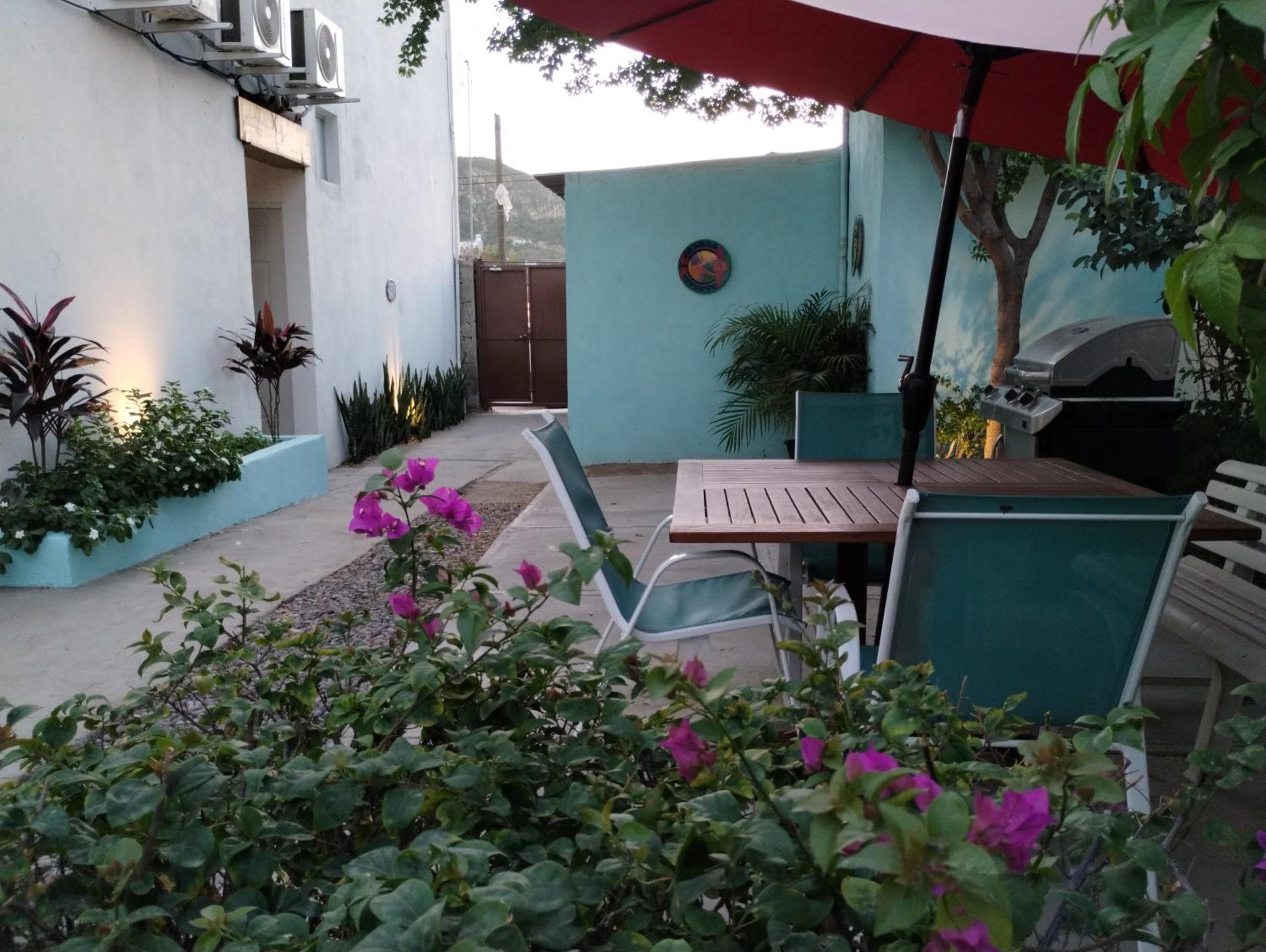 Tres Migueles, Departamento Alaain, Familienhotel, Komfort, in der Nähe des Yachthafens, touristisches Gebiet und Strand — 3