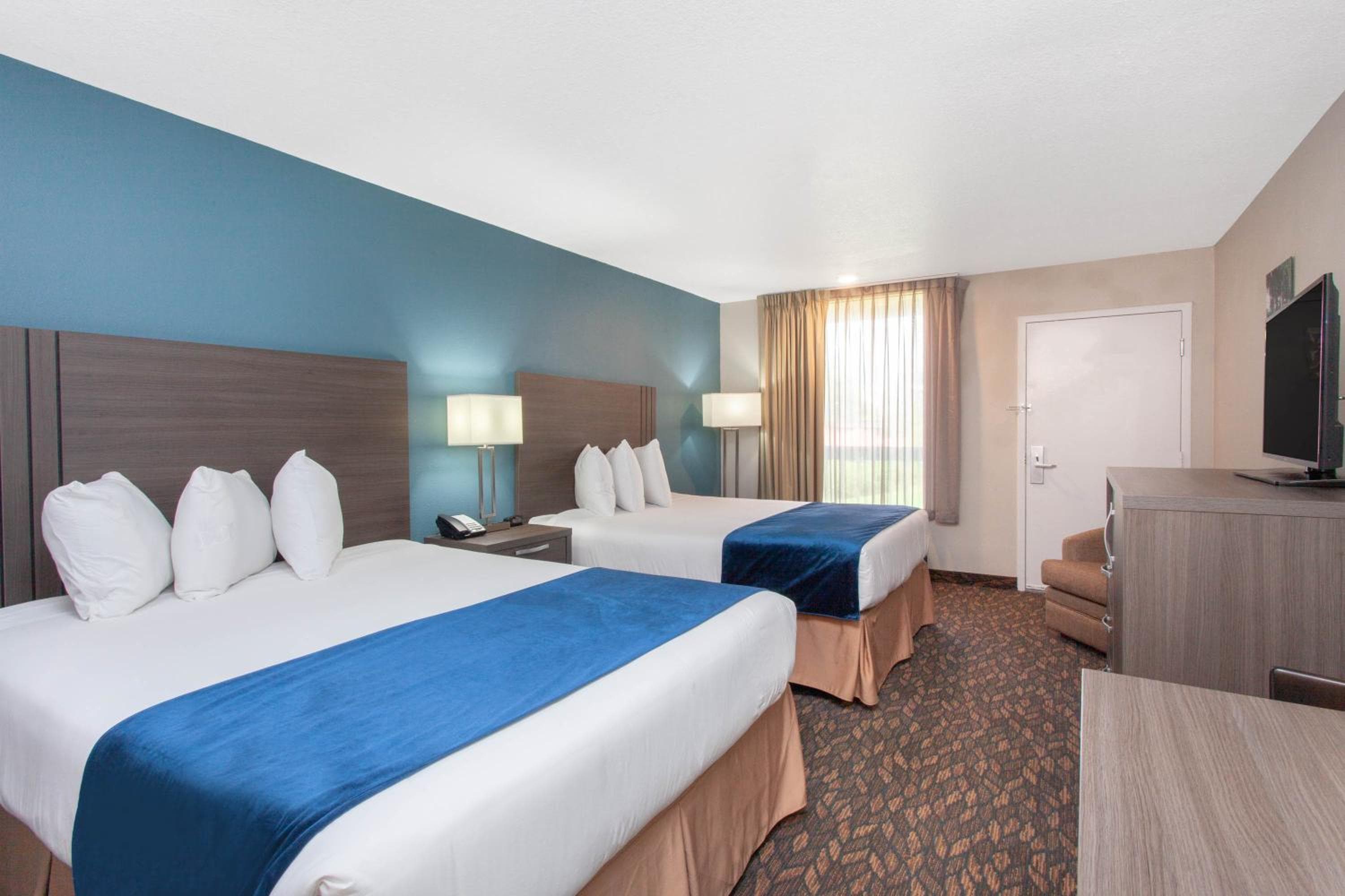 Grand Hotel Orlando at Universal Blvd - Shuttle to Theme Parks — 20