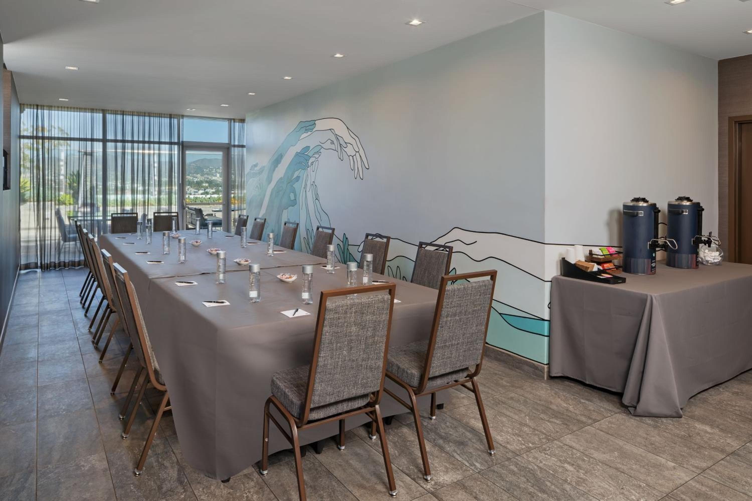 AC Hotel by Marriott Beverly Hills — 29