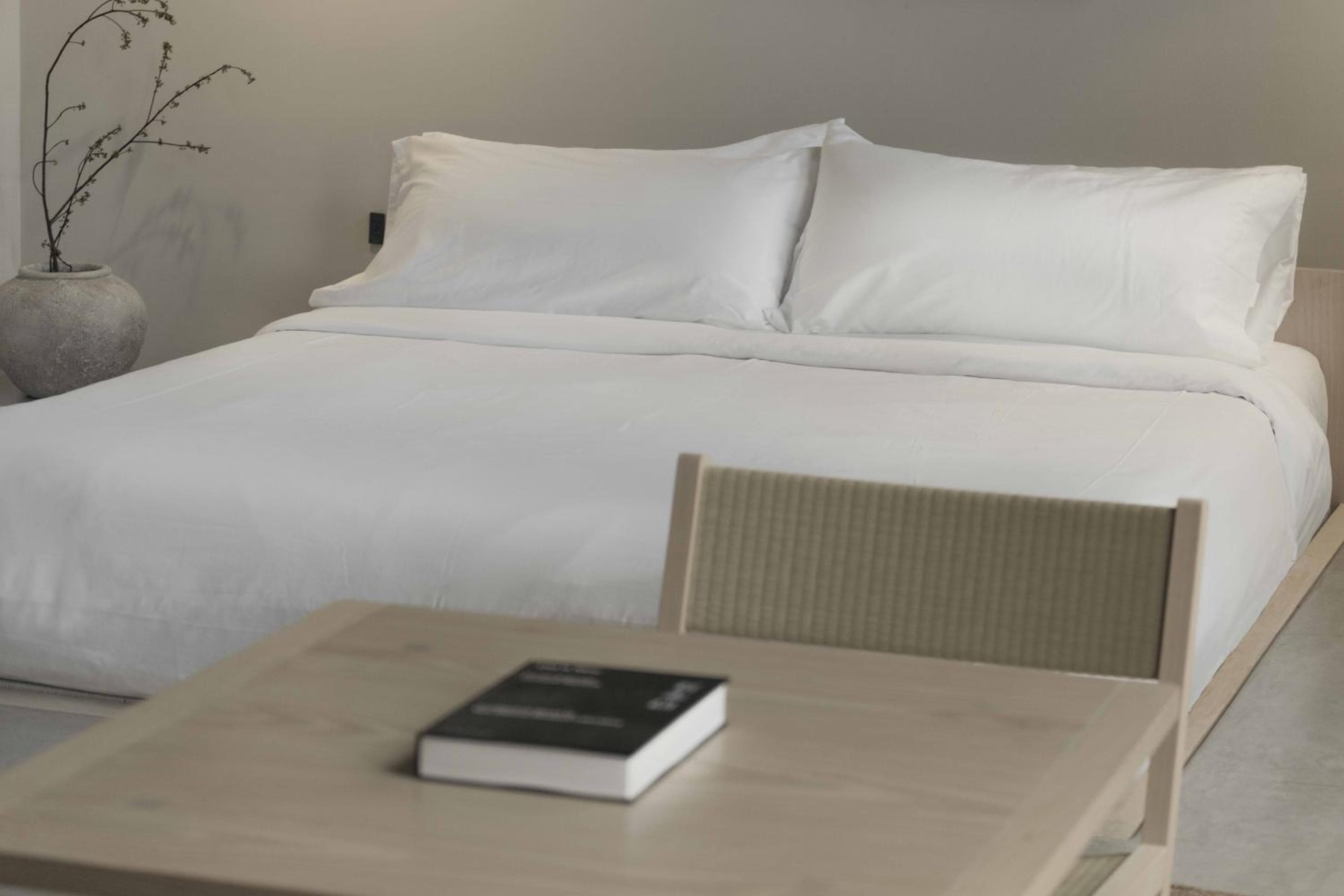 kodō hotel - Heart of LA Arts District — 2