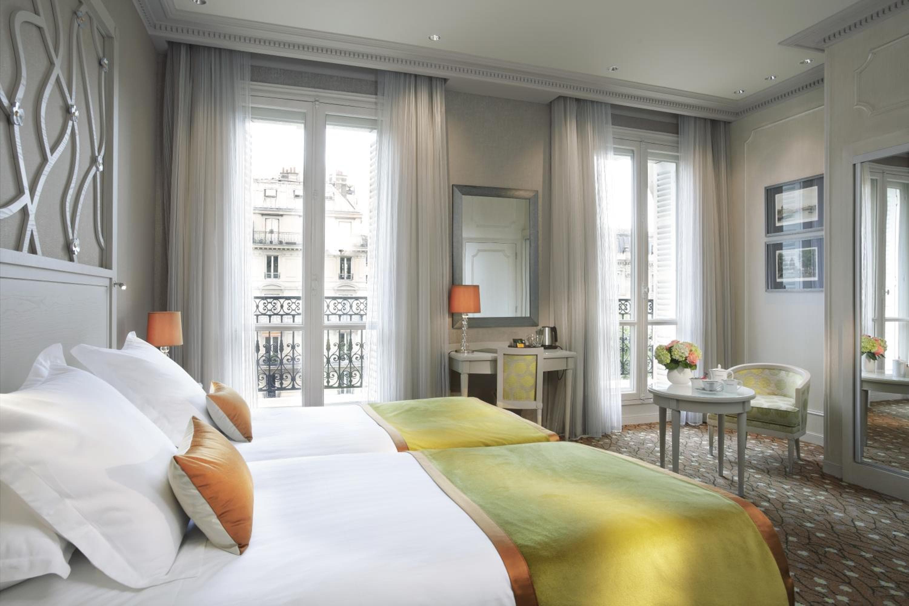 Splendid Etoile — 27