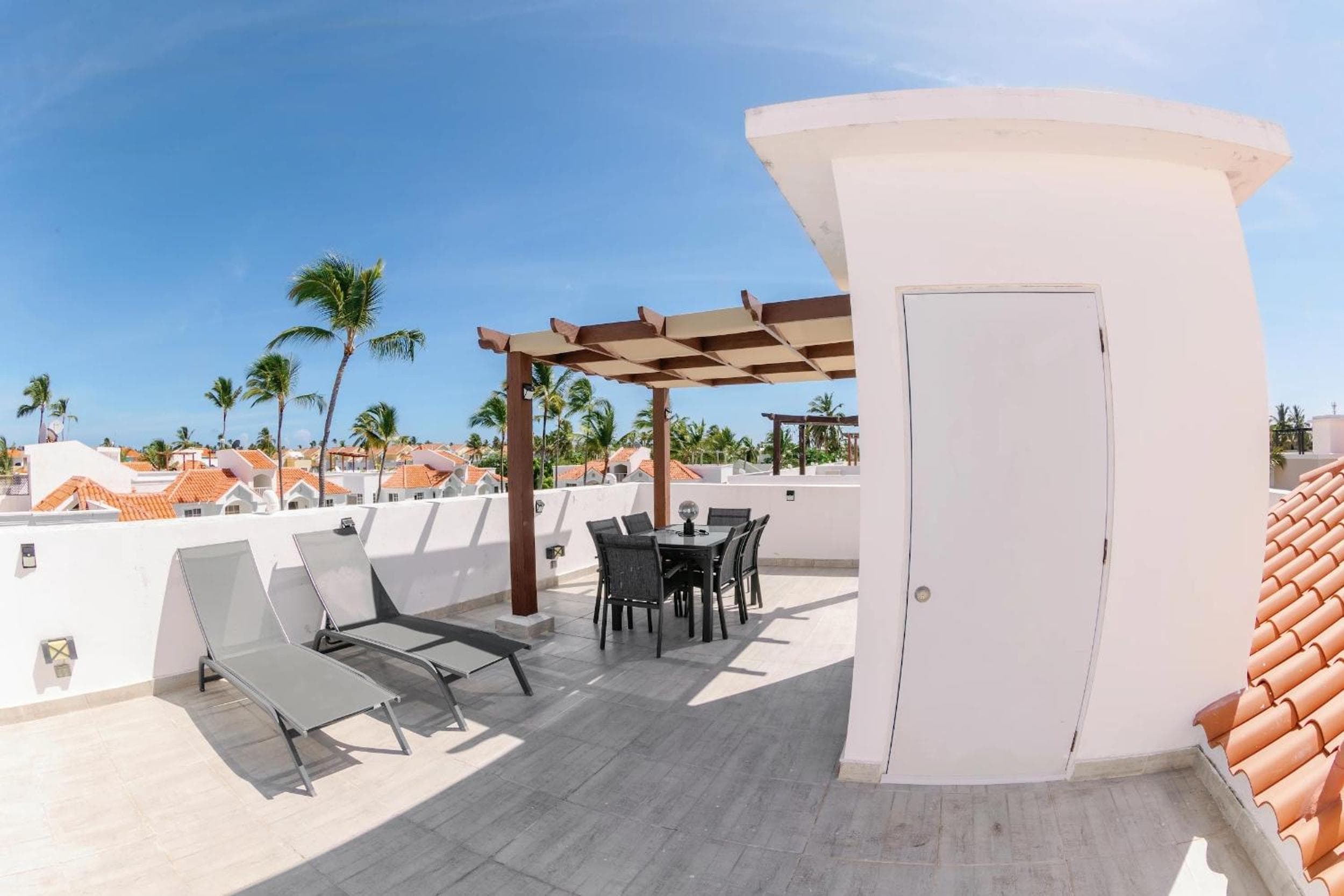 Corte Sea A302, Luxury Penthouse — 2