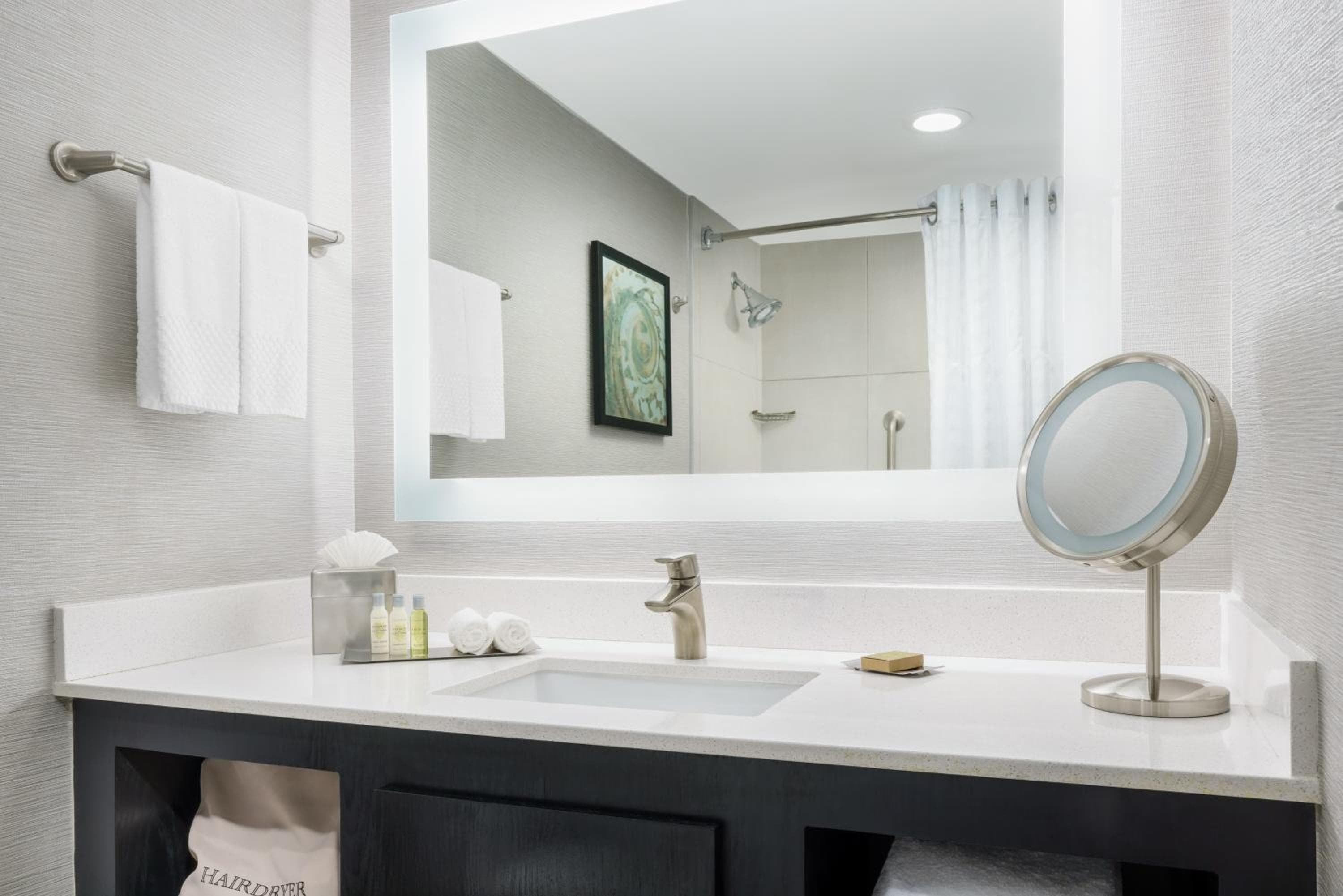 DoubleTree by Hilton Orlando Airport Hotel — 20
