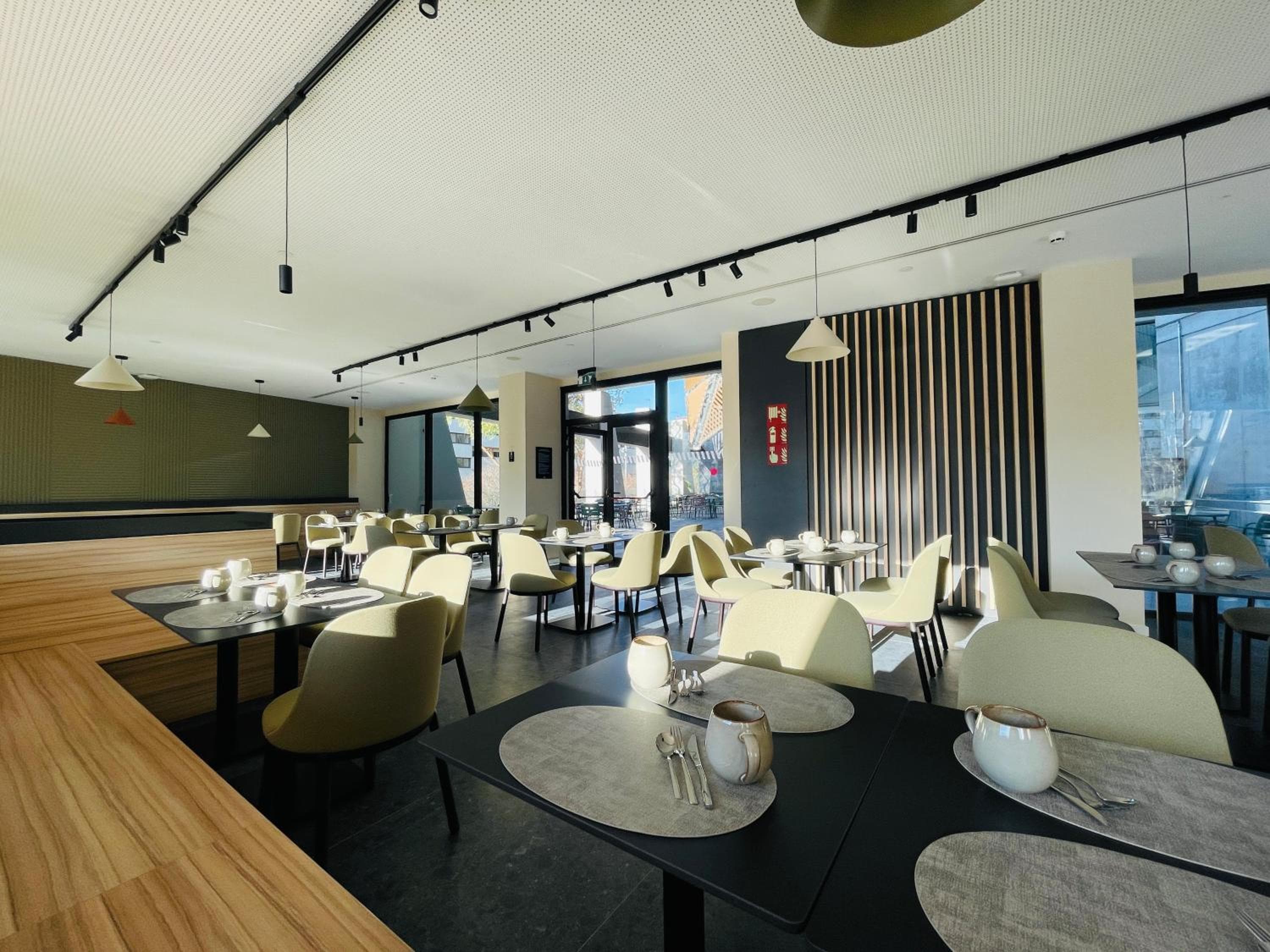 Tembo Barcelona — 24