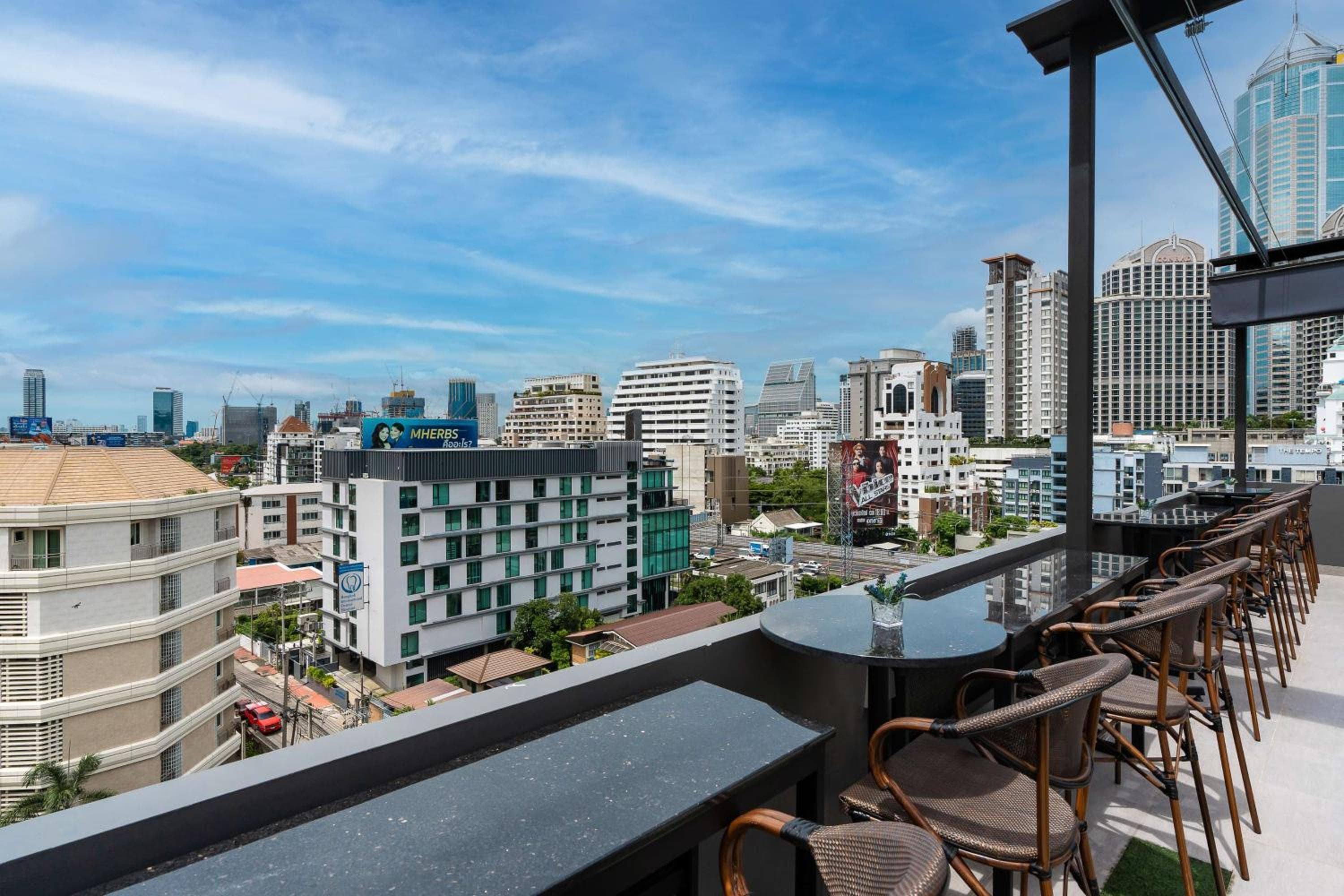 SureStay Plus di Best Western Sukhumvit 2 — 26