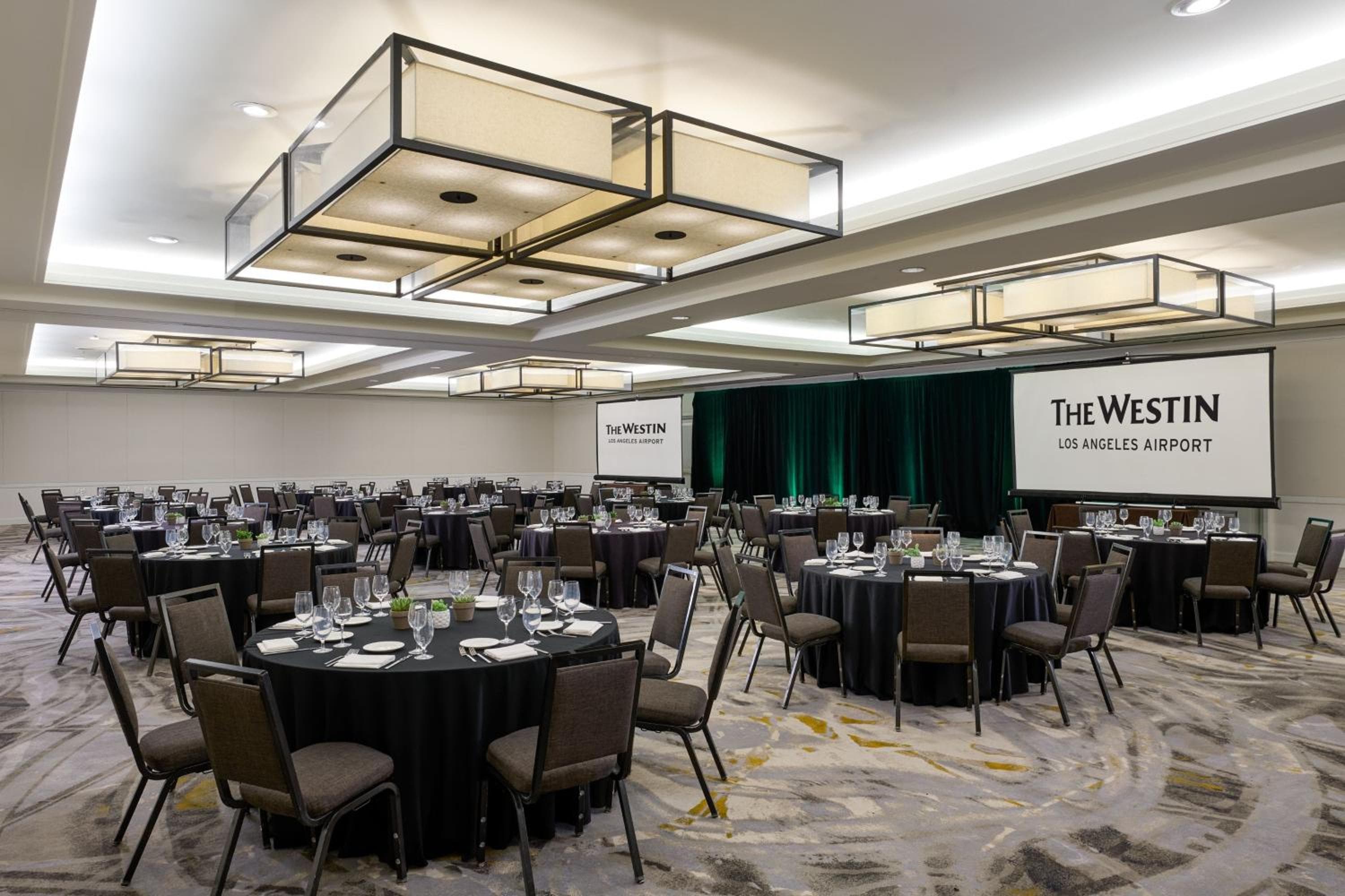 The Westin Los Angeles Airport — 11