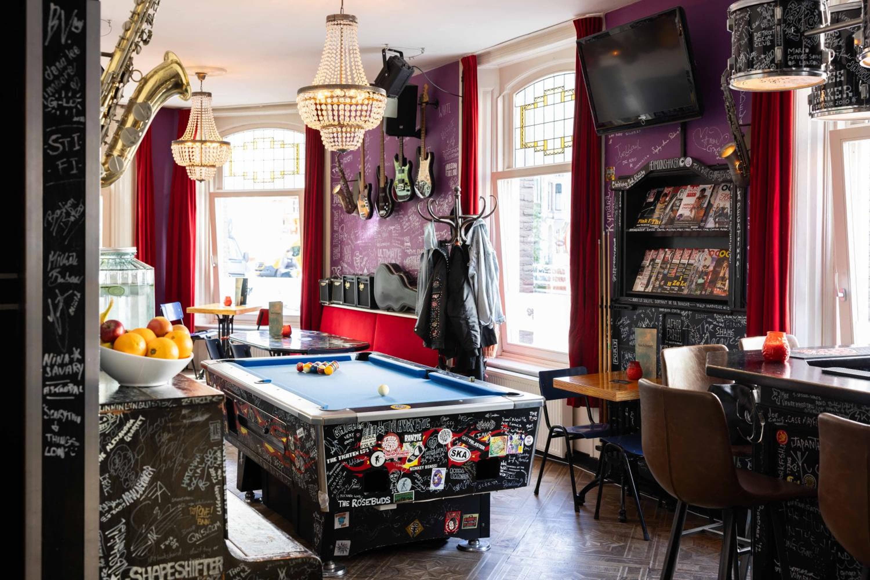 Backstage Hotel Amsterdam — 7