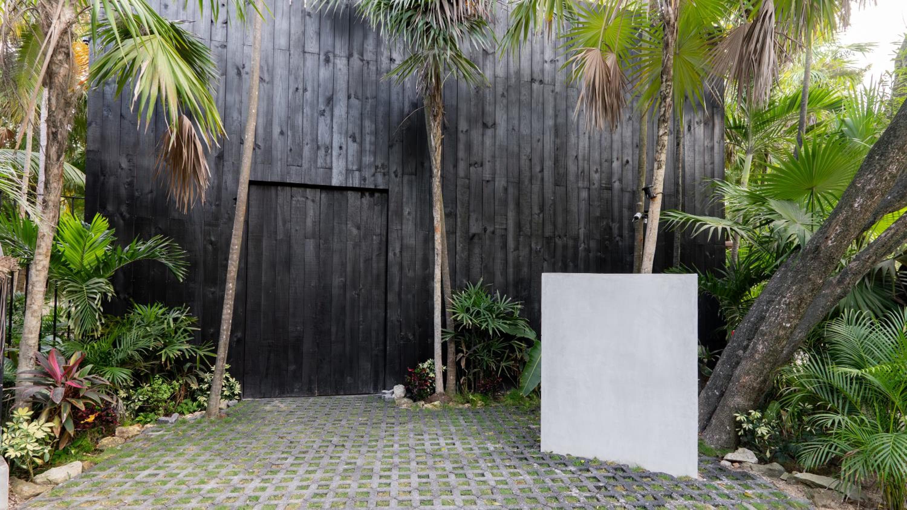 UMi Tulum — 23