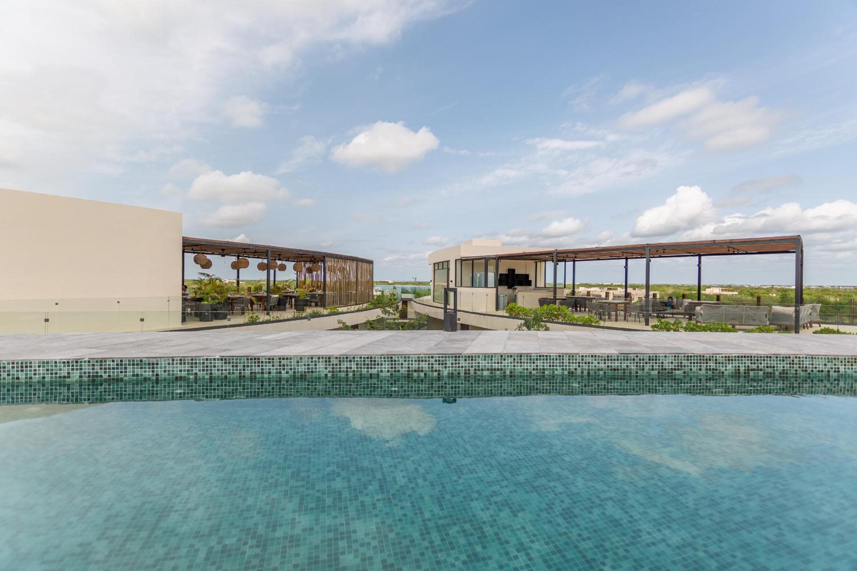 Mistiq Gardens — 10