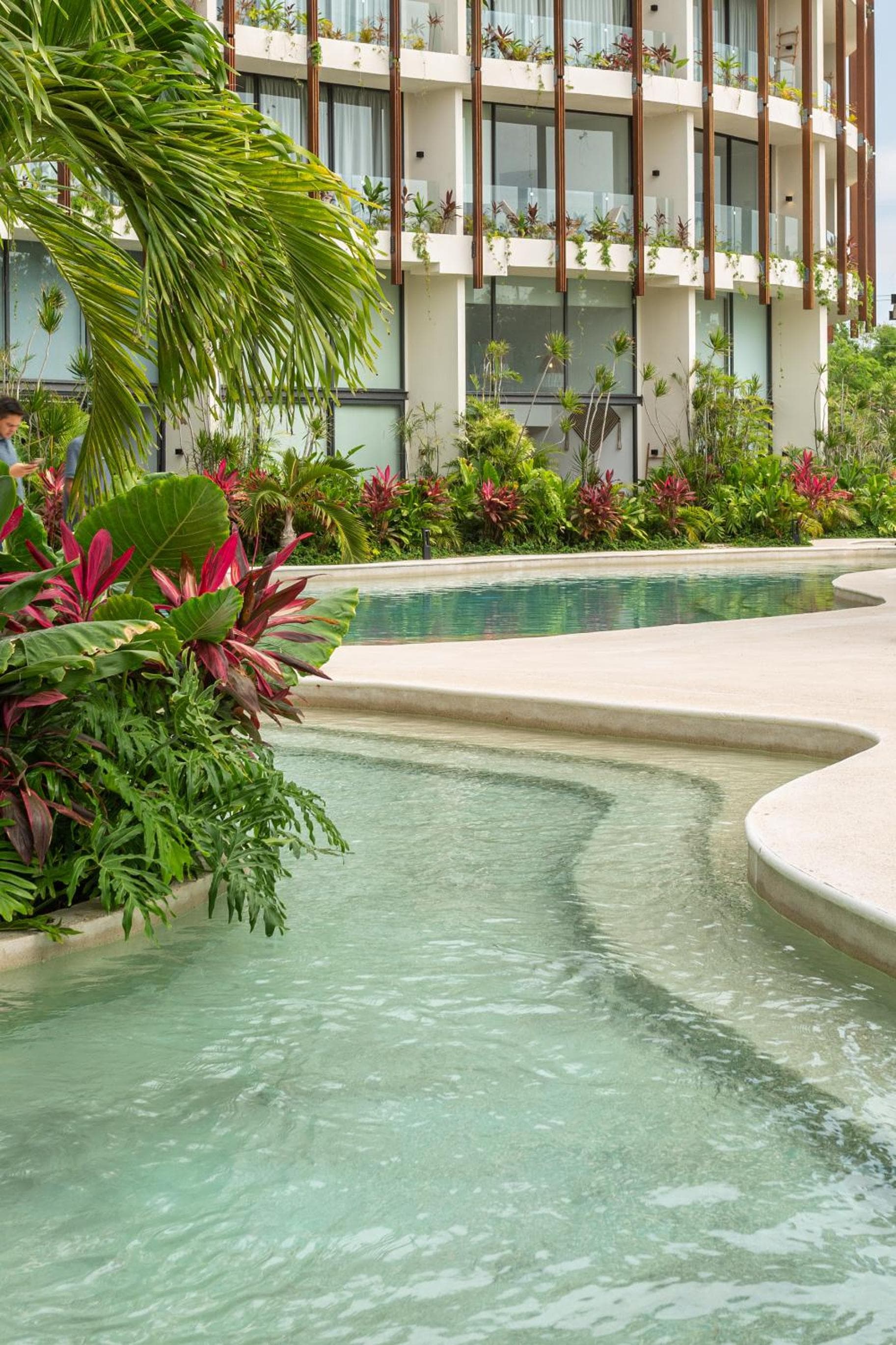 Mistiq Gardens — 30