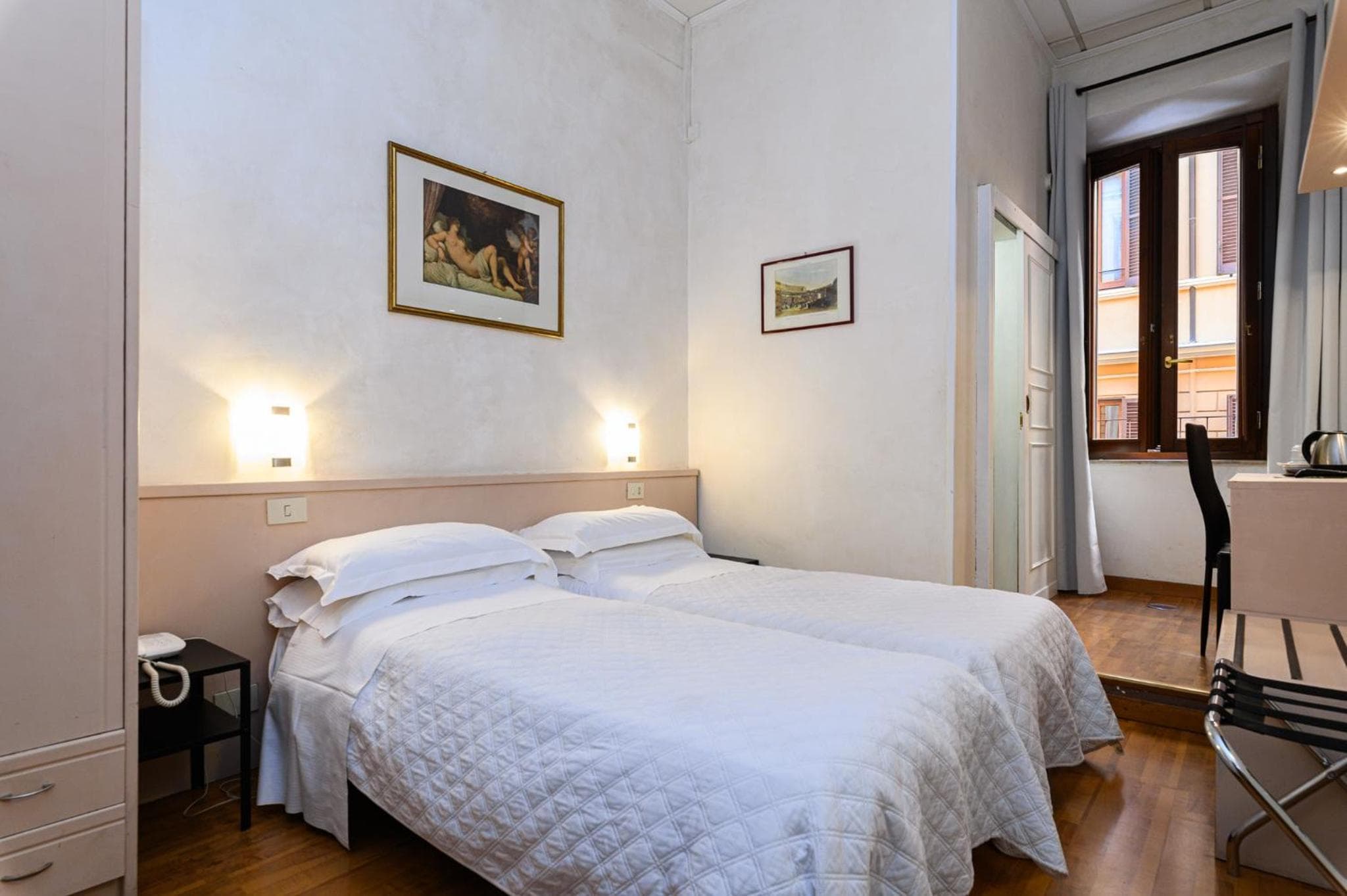 Hotel Julia Trevi - Spagna — 29