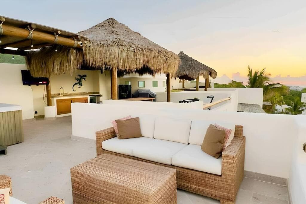 La Vista Penthouse — 14