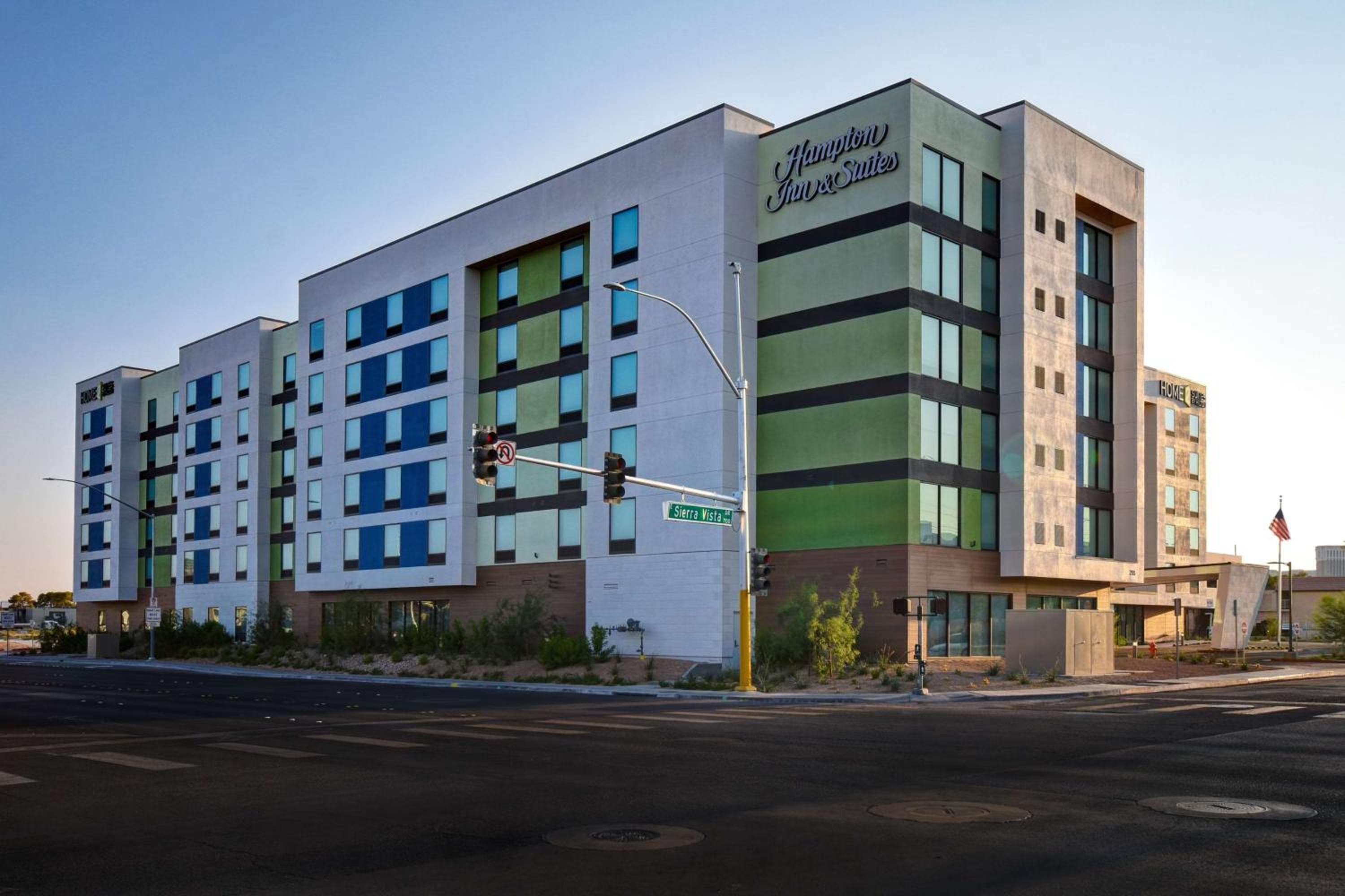Hampton Inn & Suites Las Vegas Convention Center: nessuna tariffa resort — 2