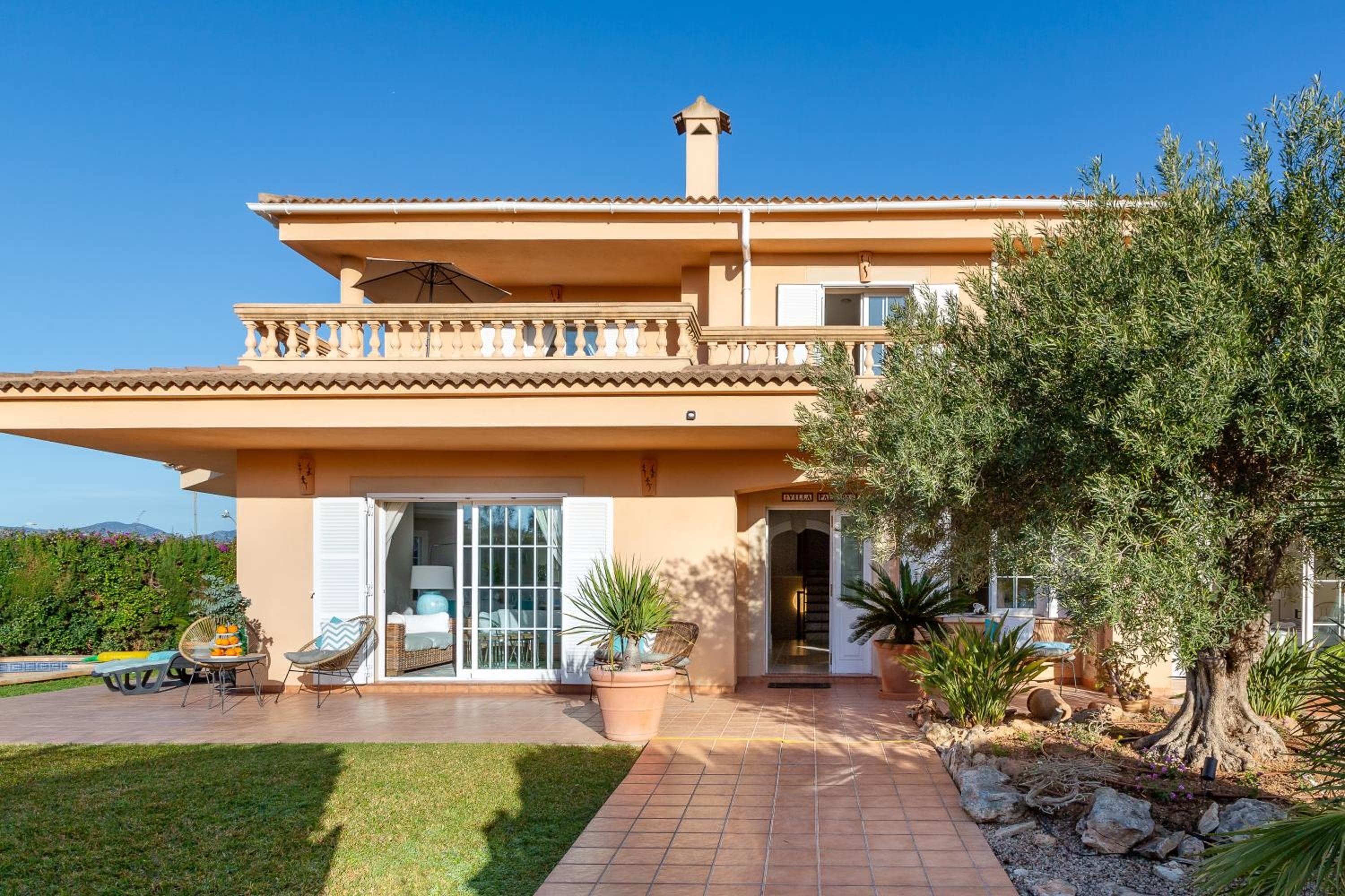 Villa Palmera — 8